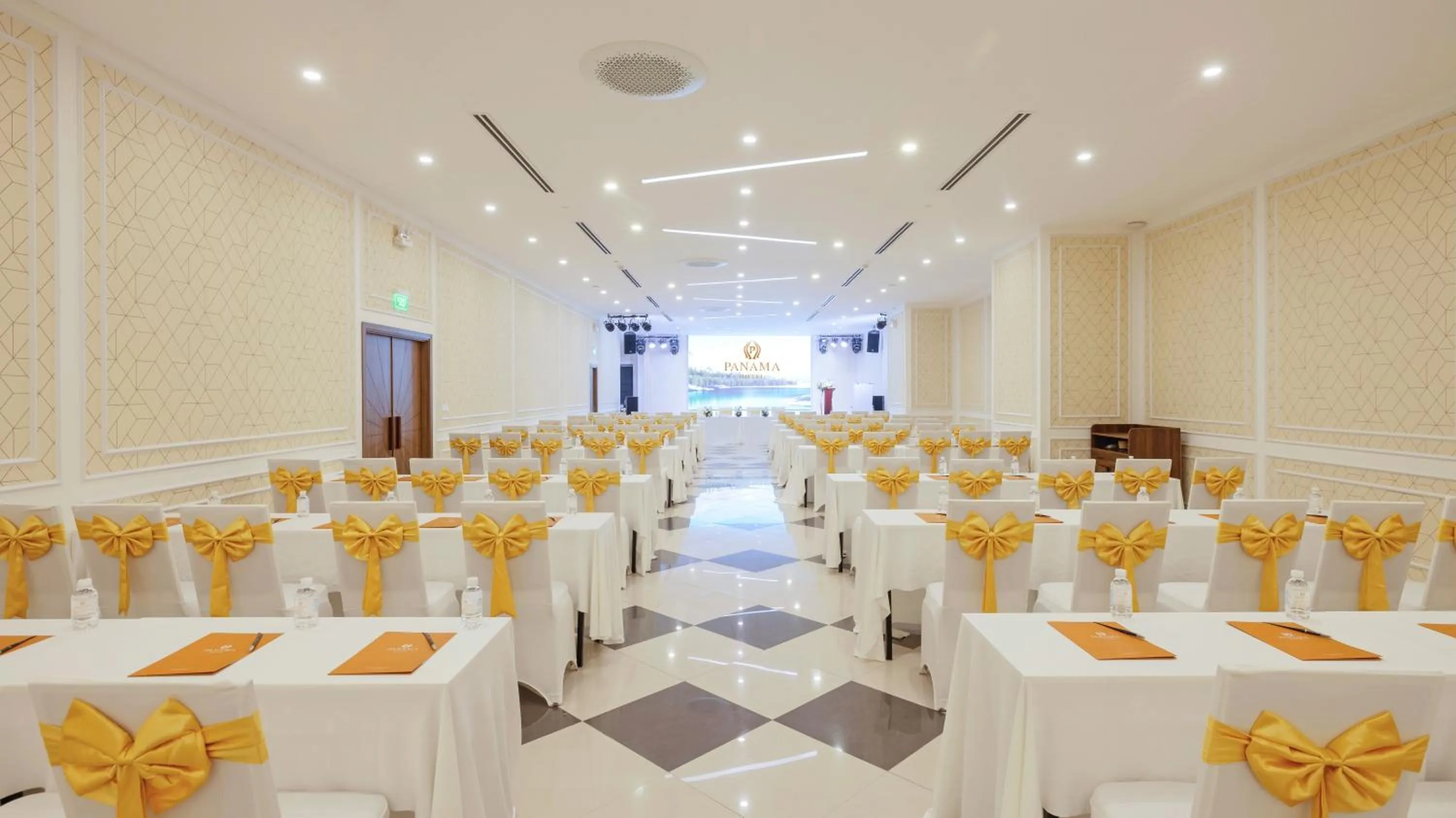 Meeting/conference room in PANAMA Nha Trang Hotel