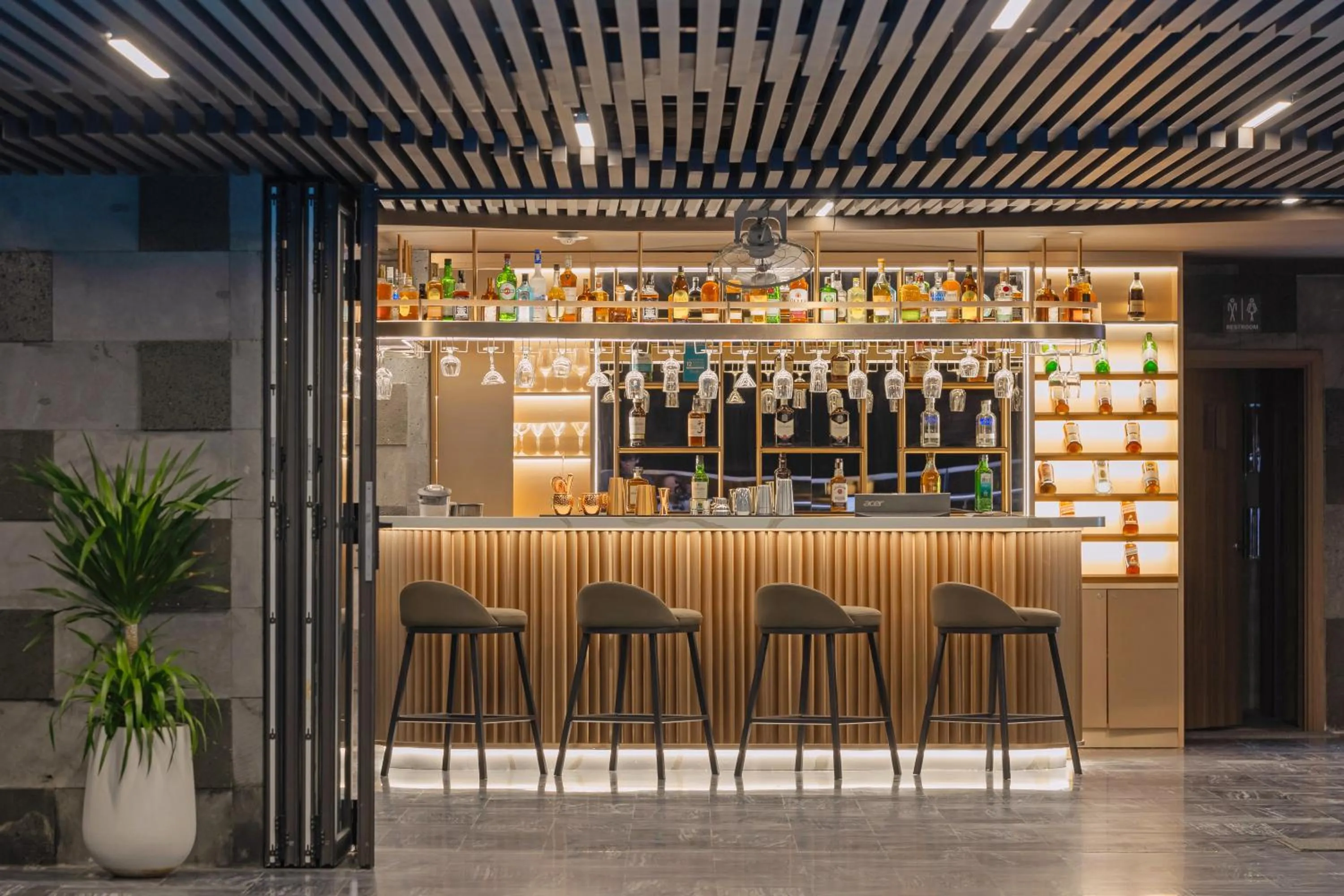 Lounge or bar in PANAMA Nha Trang Hotel