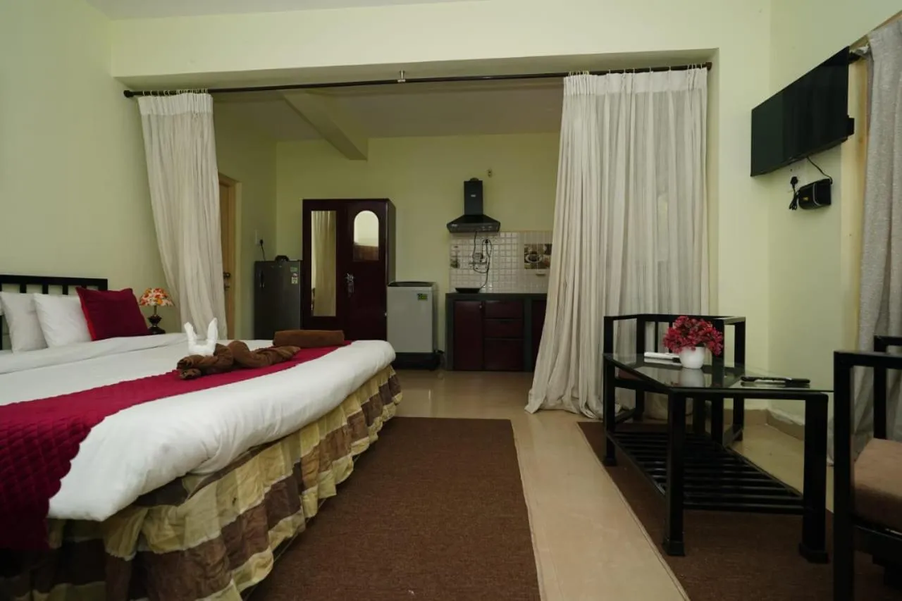 Bed in Four Seasons Guesthouse