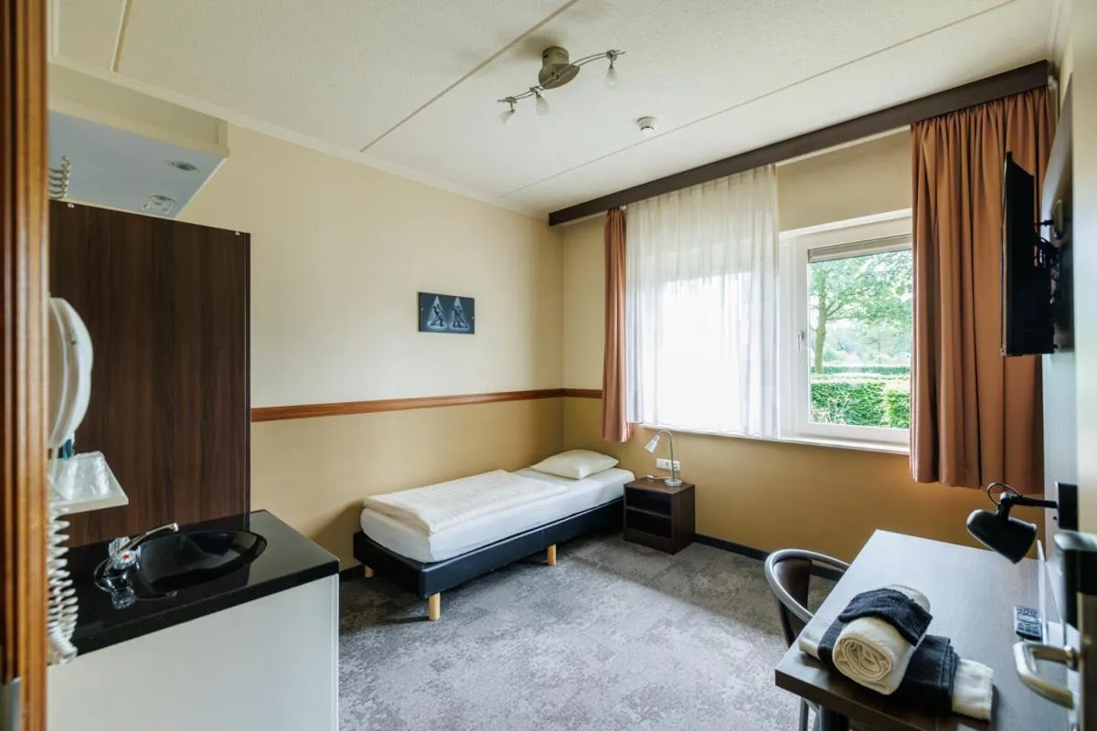 Bedroom, Bed in Hotel Frans op den Bult