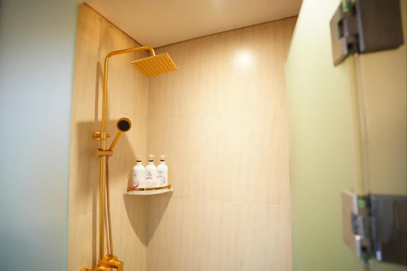 Bathroom in Shinchon Y Hotel