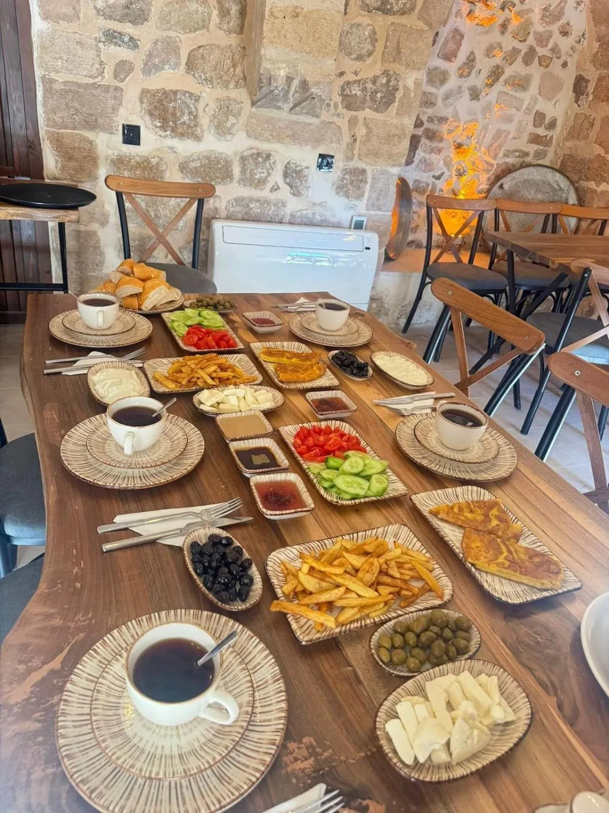 Breakfast in Marvel Hotel Mardin