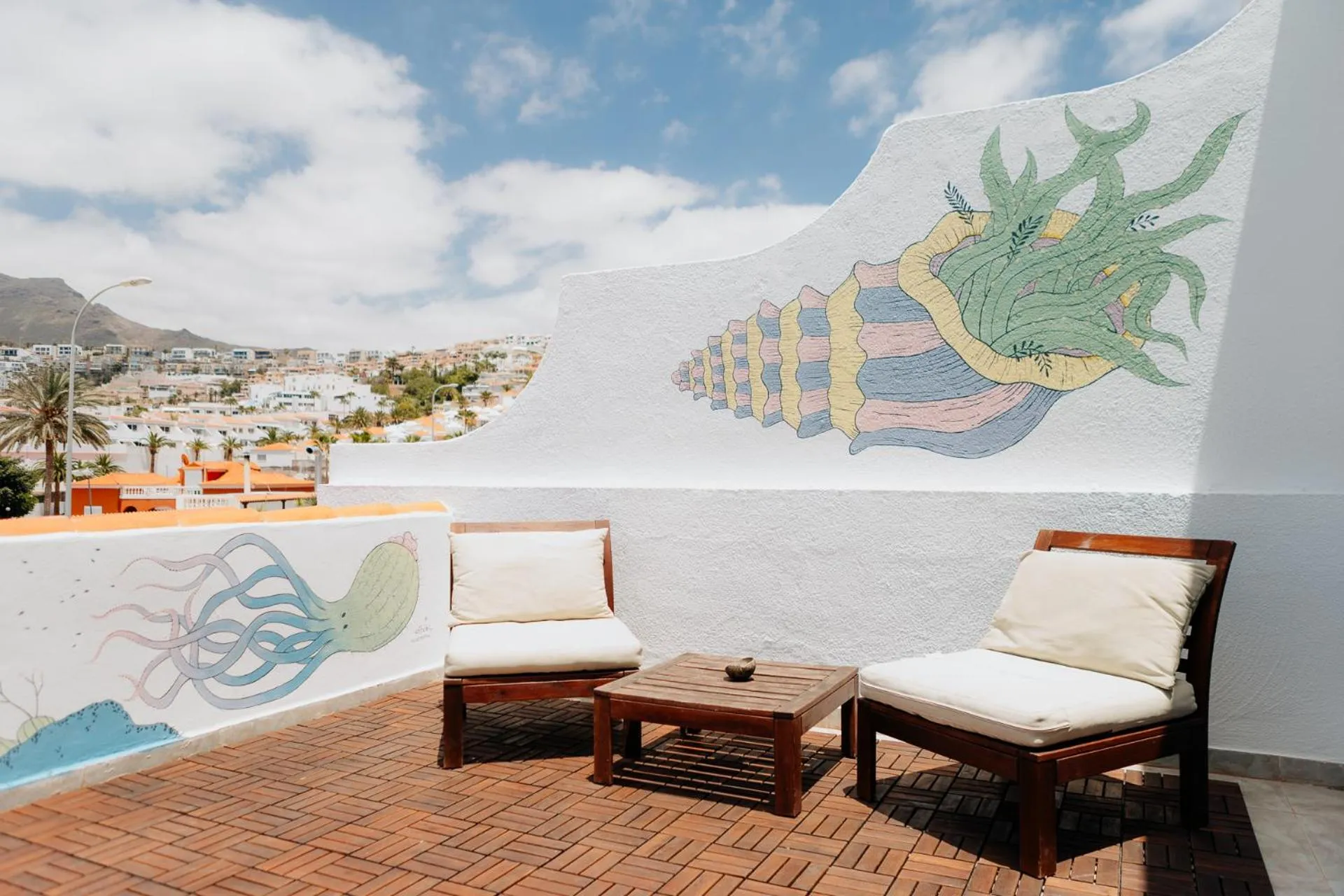 Balcony/Terrace in Endless Summer Hostel