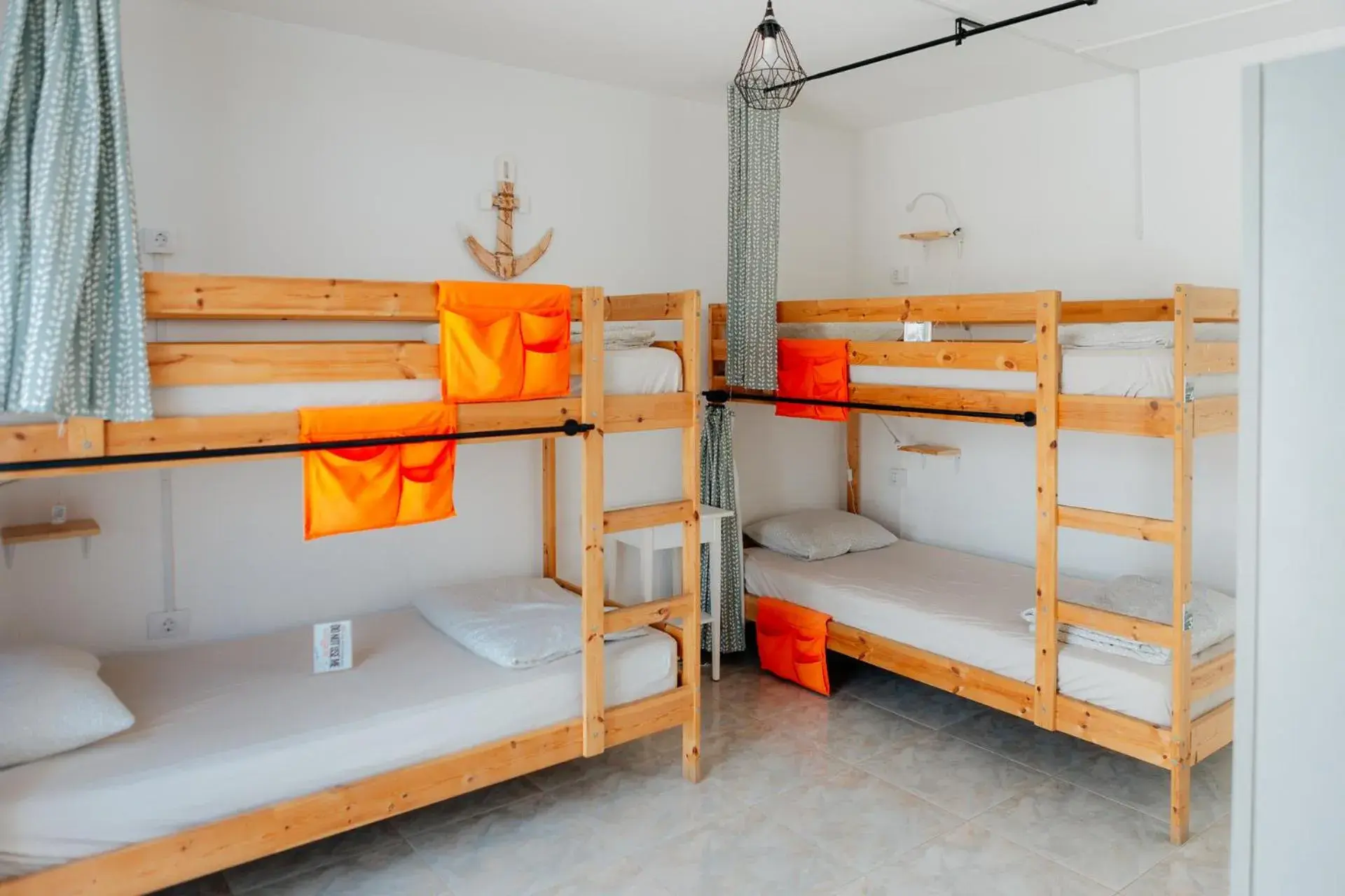 Bed in 4-Bed Female Dormitory Room with Terrace and Private Bathroom in Endless Summer Hostel Bed in 4-Bed Female Dormitory Room with Terrace and Private Bathroom in Endless Summer Hostel