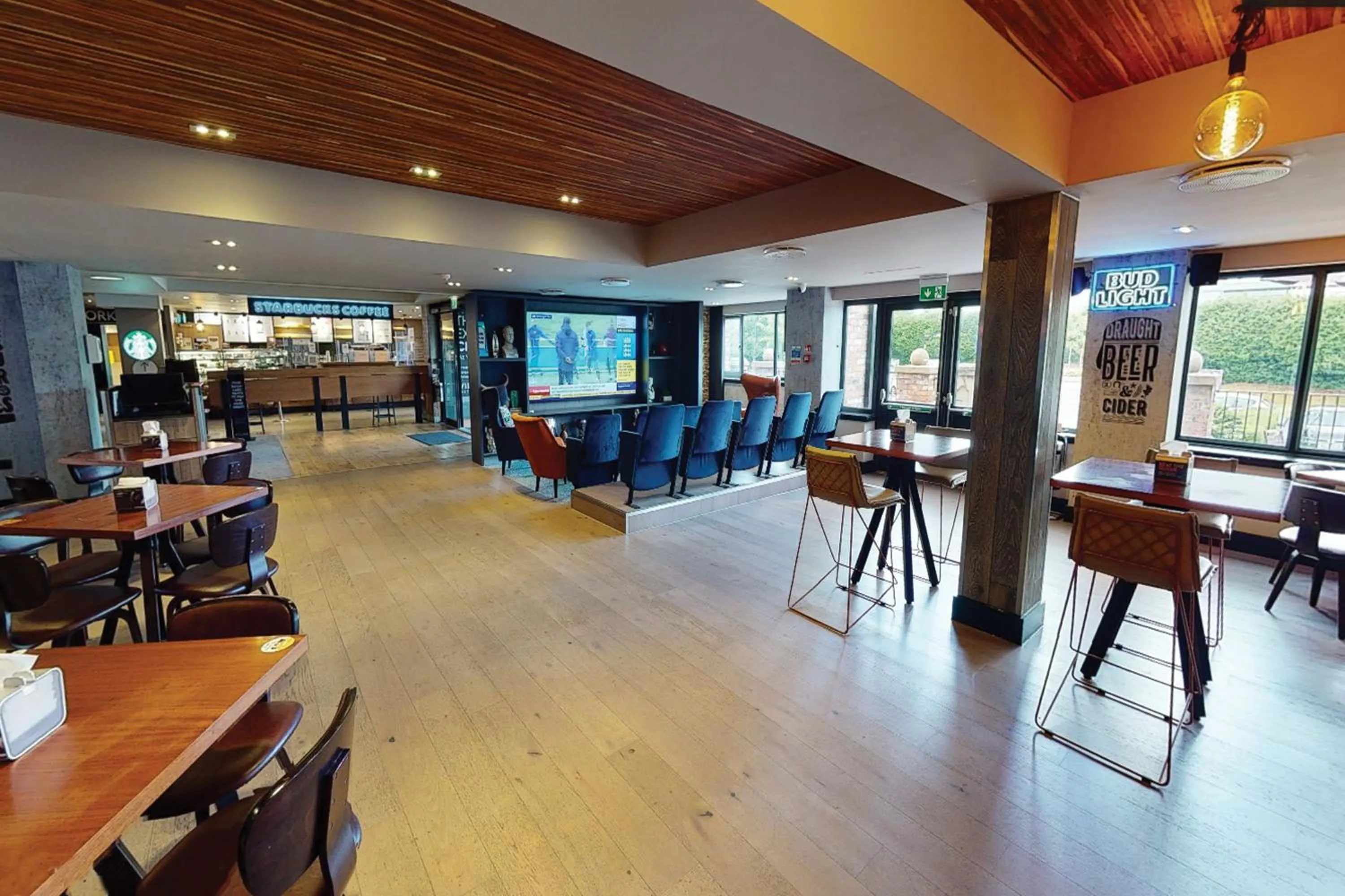 Restaurant/places to eat in Village Hotel Wirral