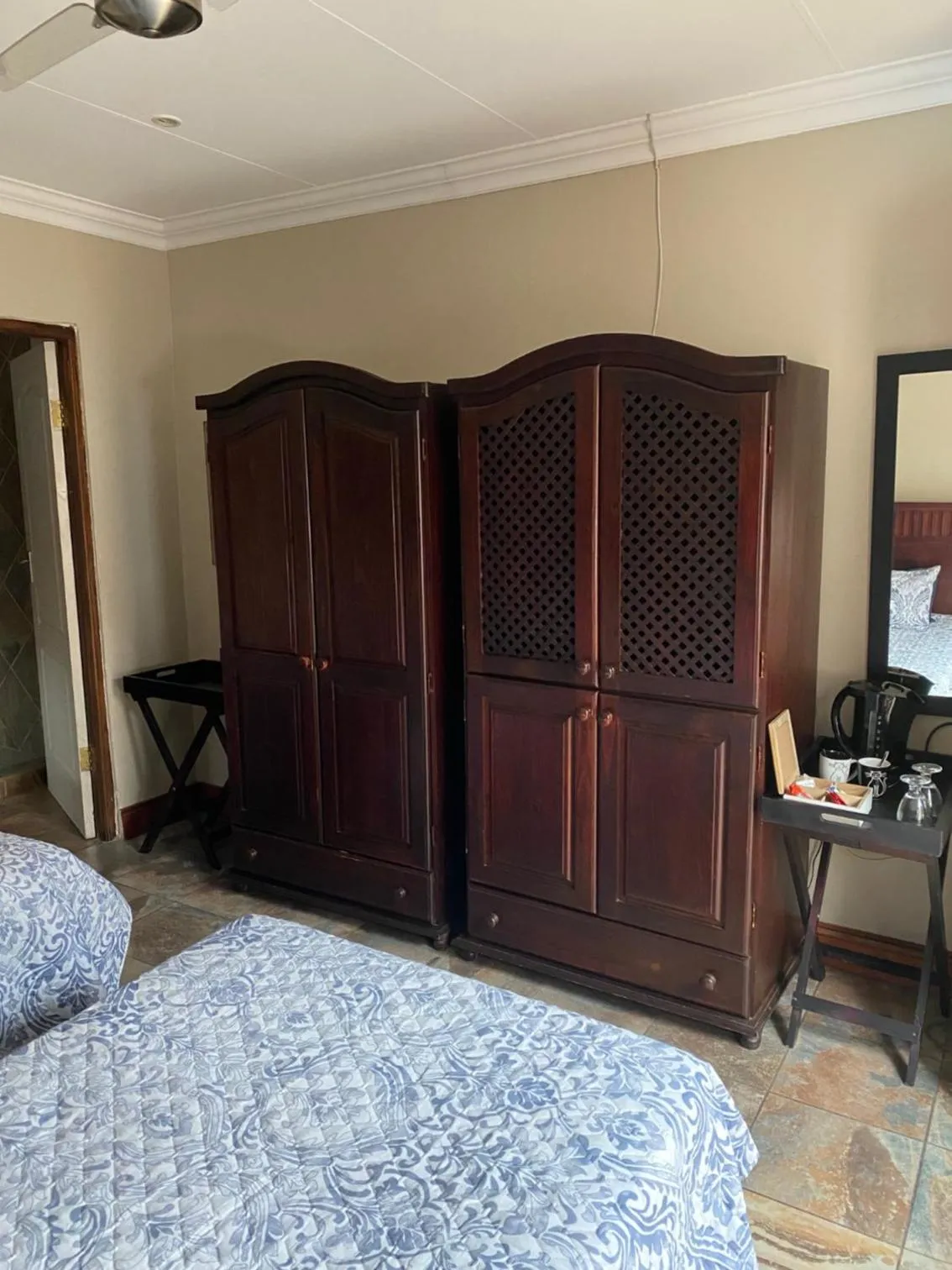 Bed in MacGregors Guest House