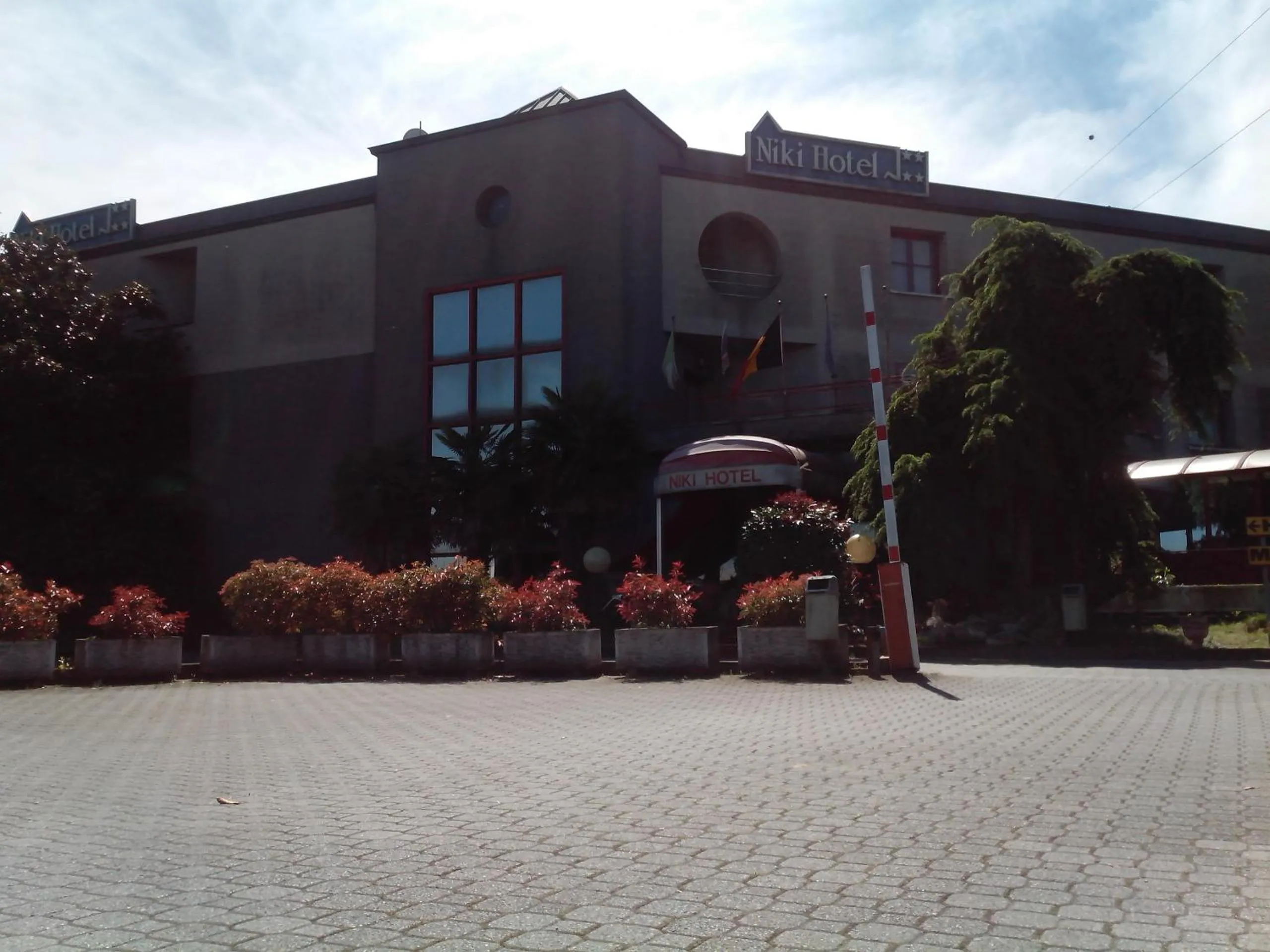 Facade/entrance in Hotel Niki