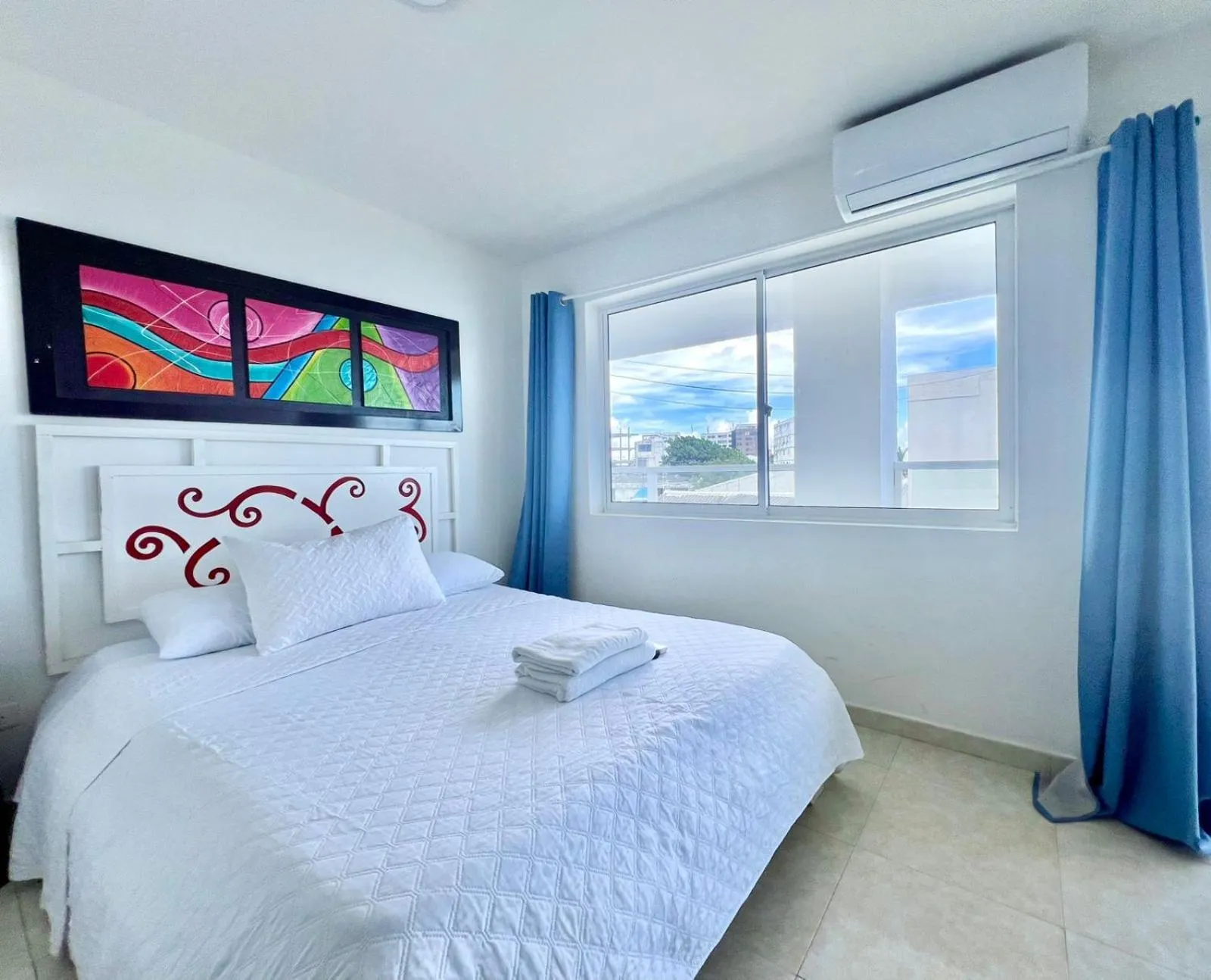 Bedroom, Bed in Caribbean Island Hotel