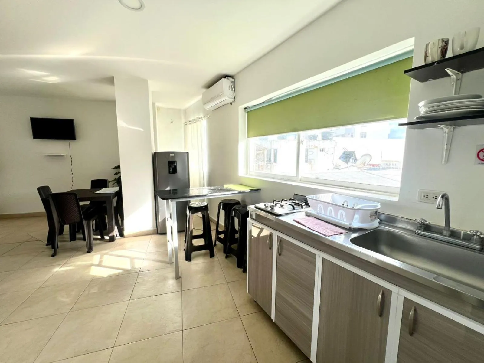 Kitchen or kitchenette in Caribbean Island Hotel