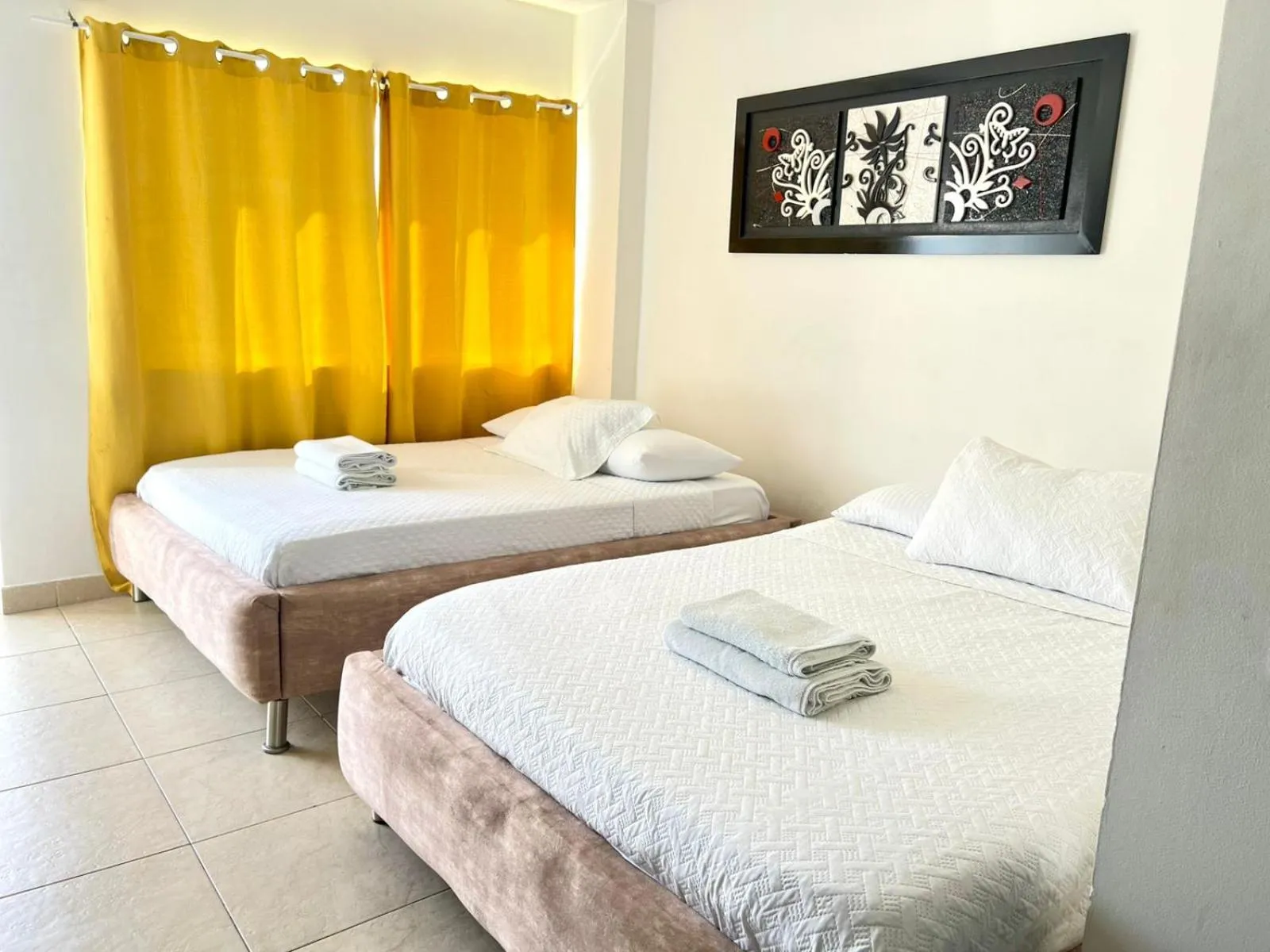 Bedroom, Bed in Caribbean Island Hotel