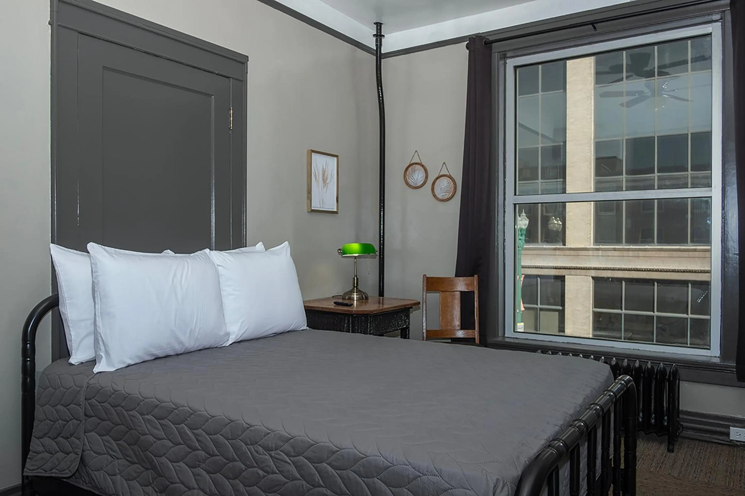 Bed in Gardner Hotel & Hostel