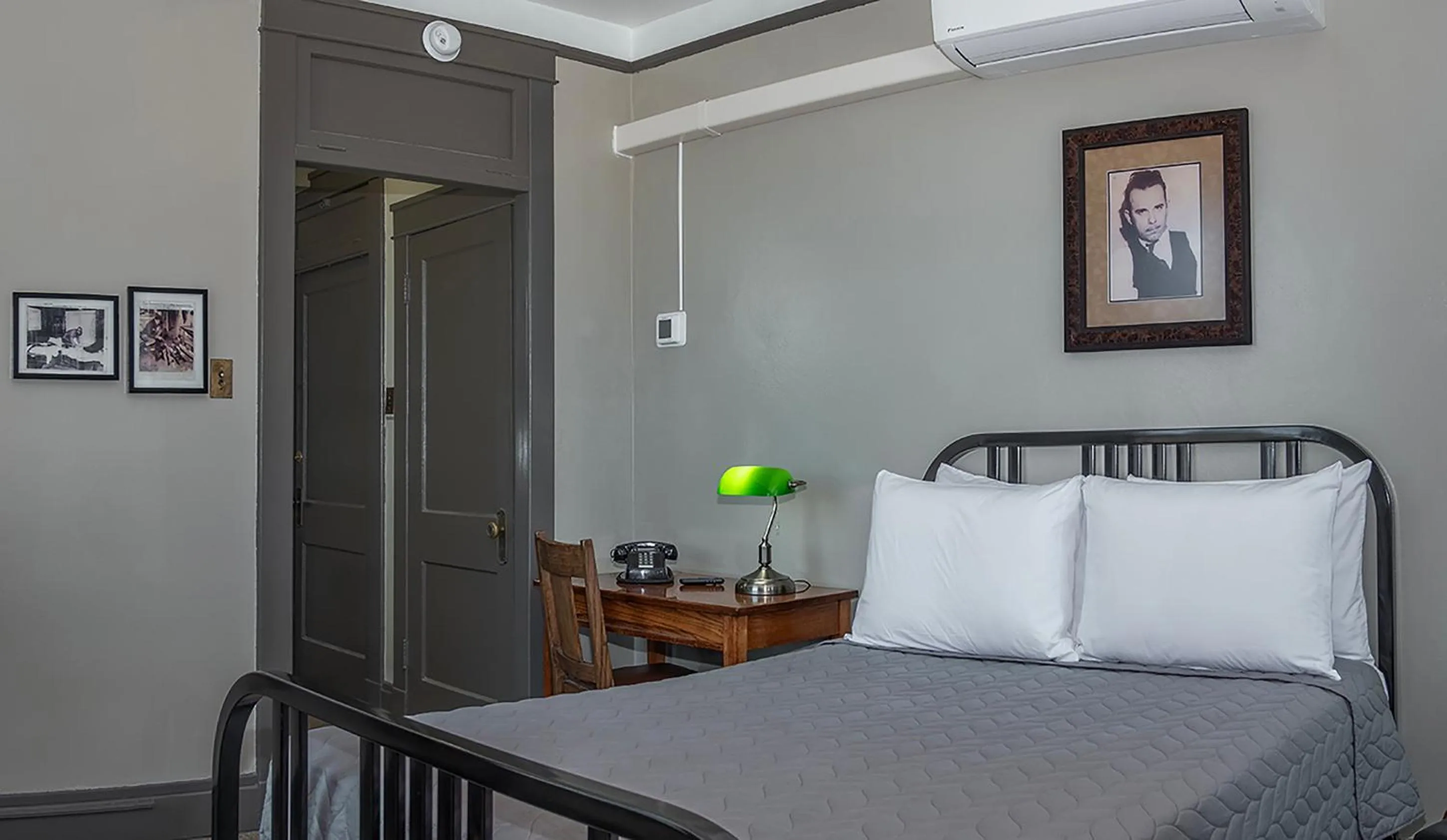 Bed in Gardner Hotel & Hostel