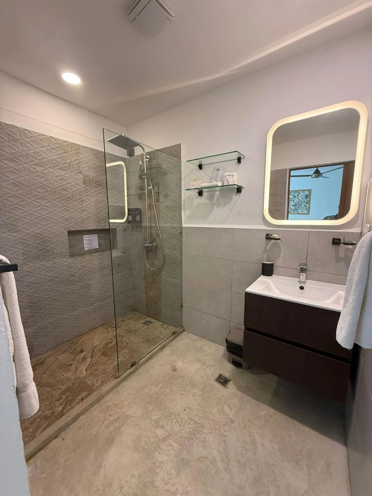 Bathroom in Empyrean Tropical Wellness Portillo