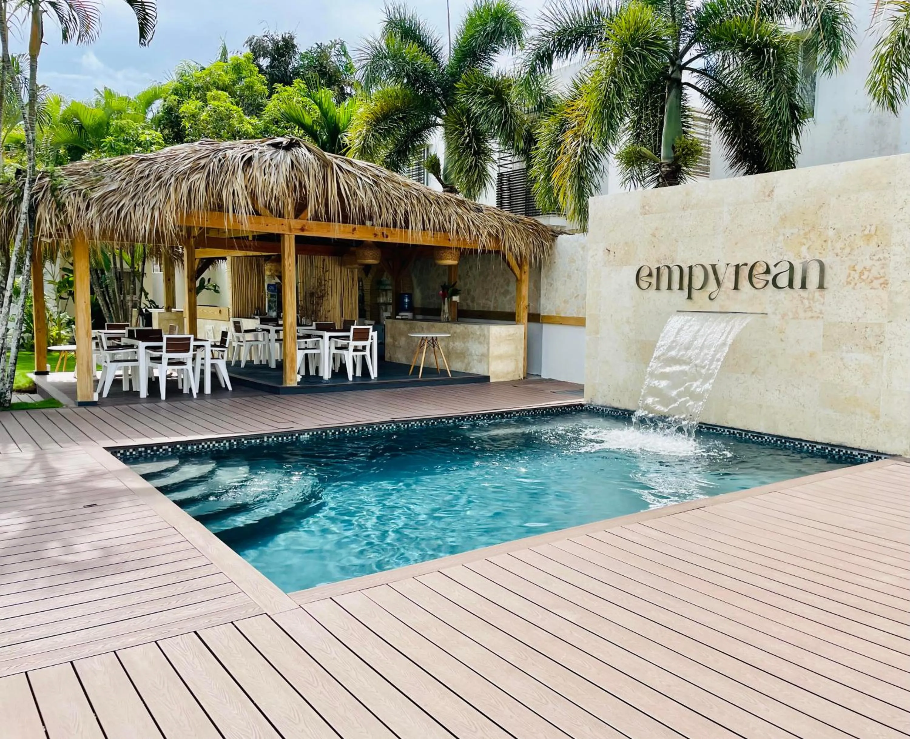 Empyrean Tropical Wellness Portillo