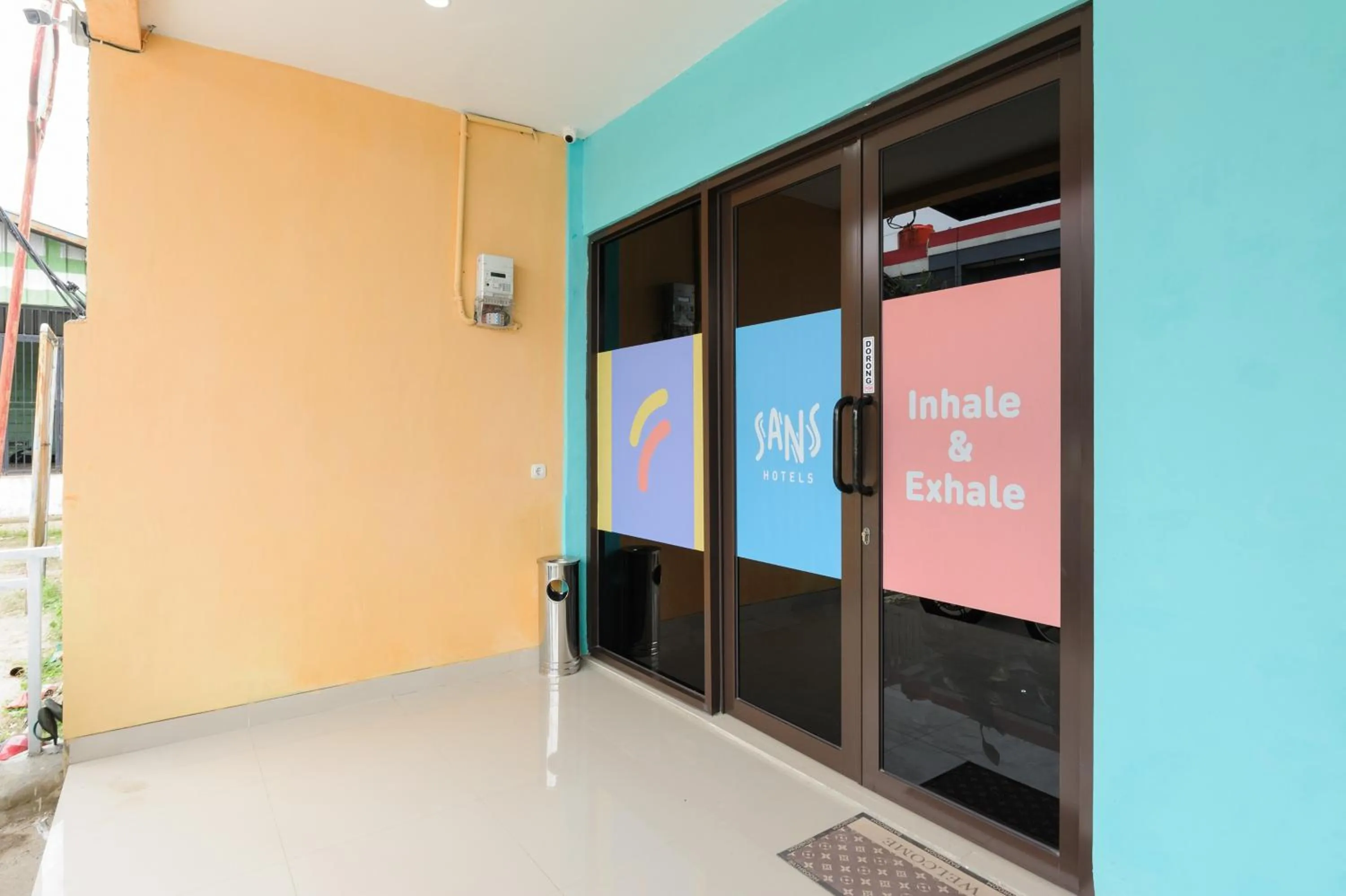 Facade/entrance in Sans Hotel Cibanteng Dramaga Bogor