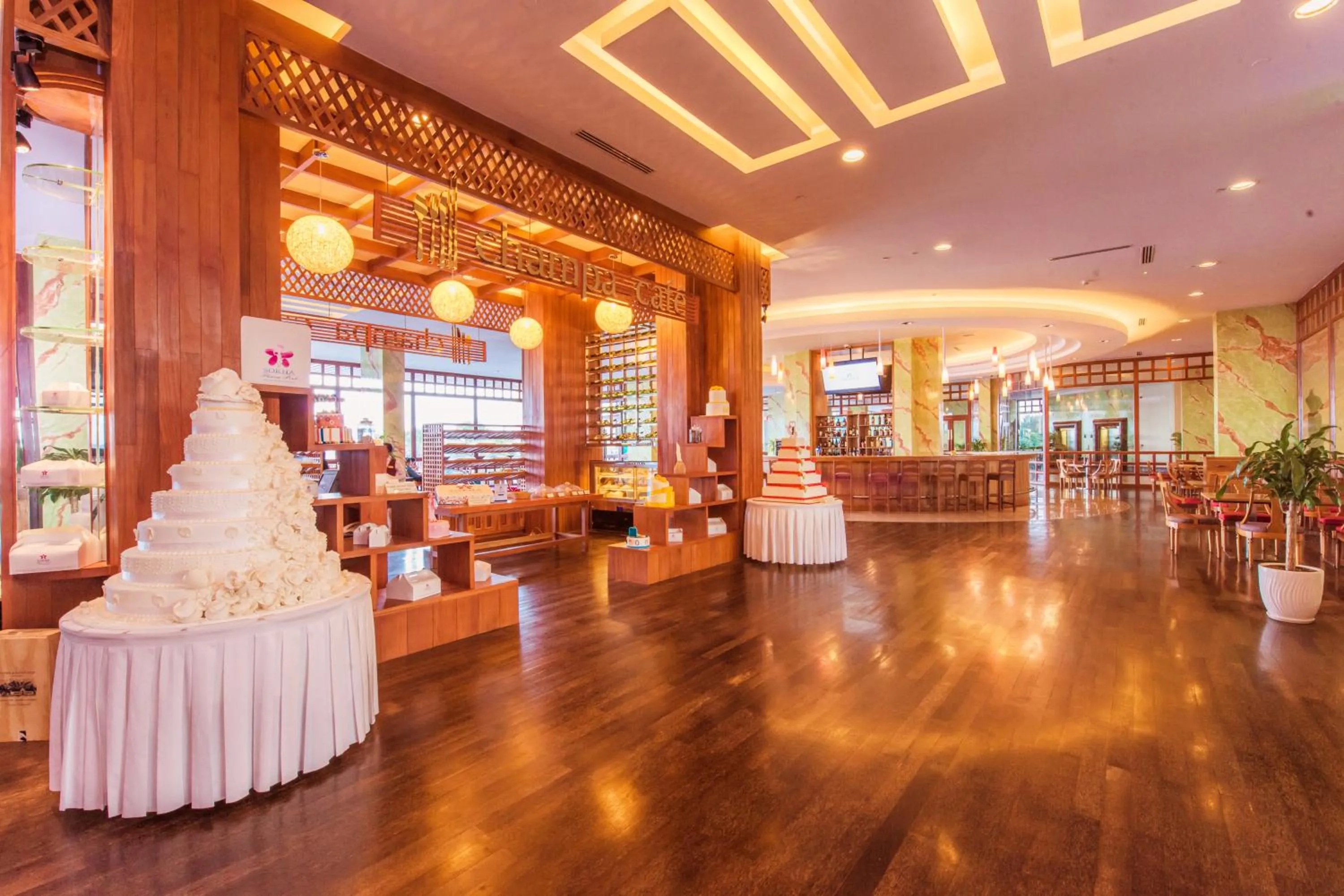 Restaurant/places to eat in Sokha Phnom Penh Residence