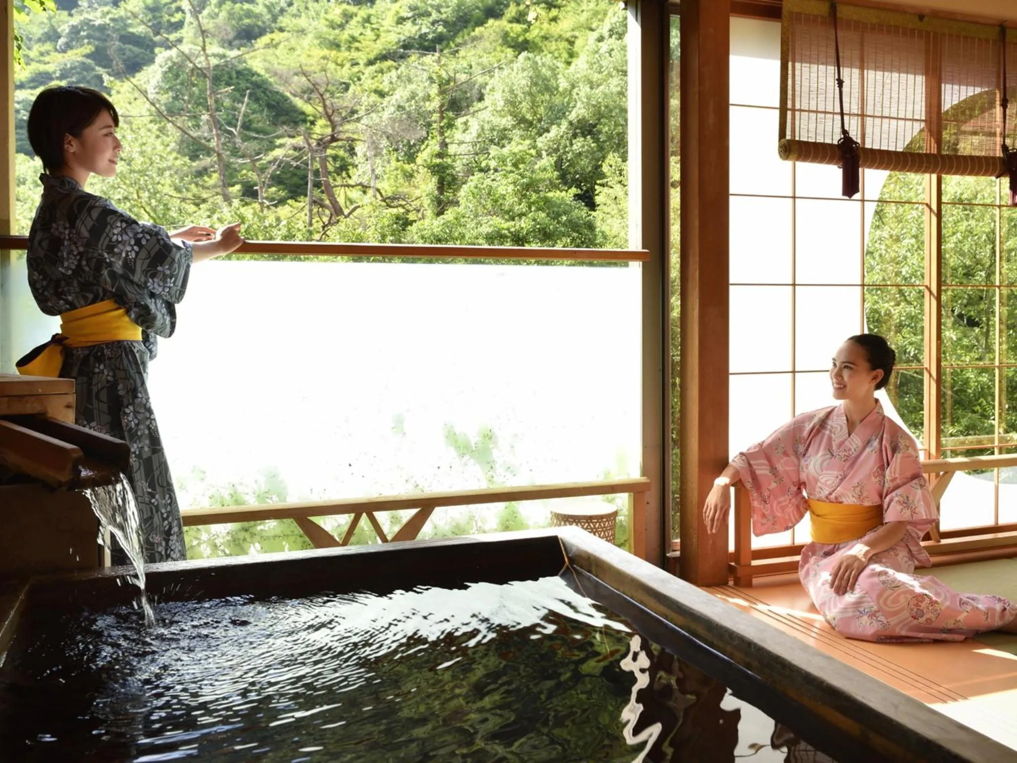 Hot Spring Bath in Okudogo Ichiyunomori