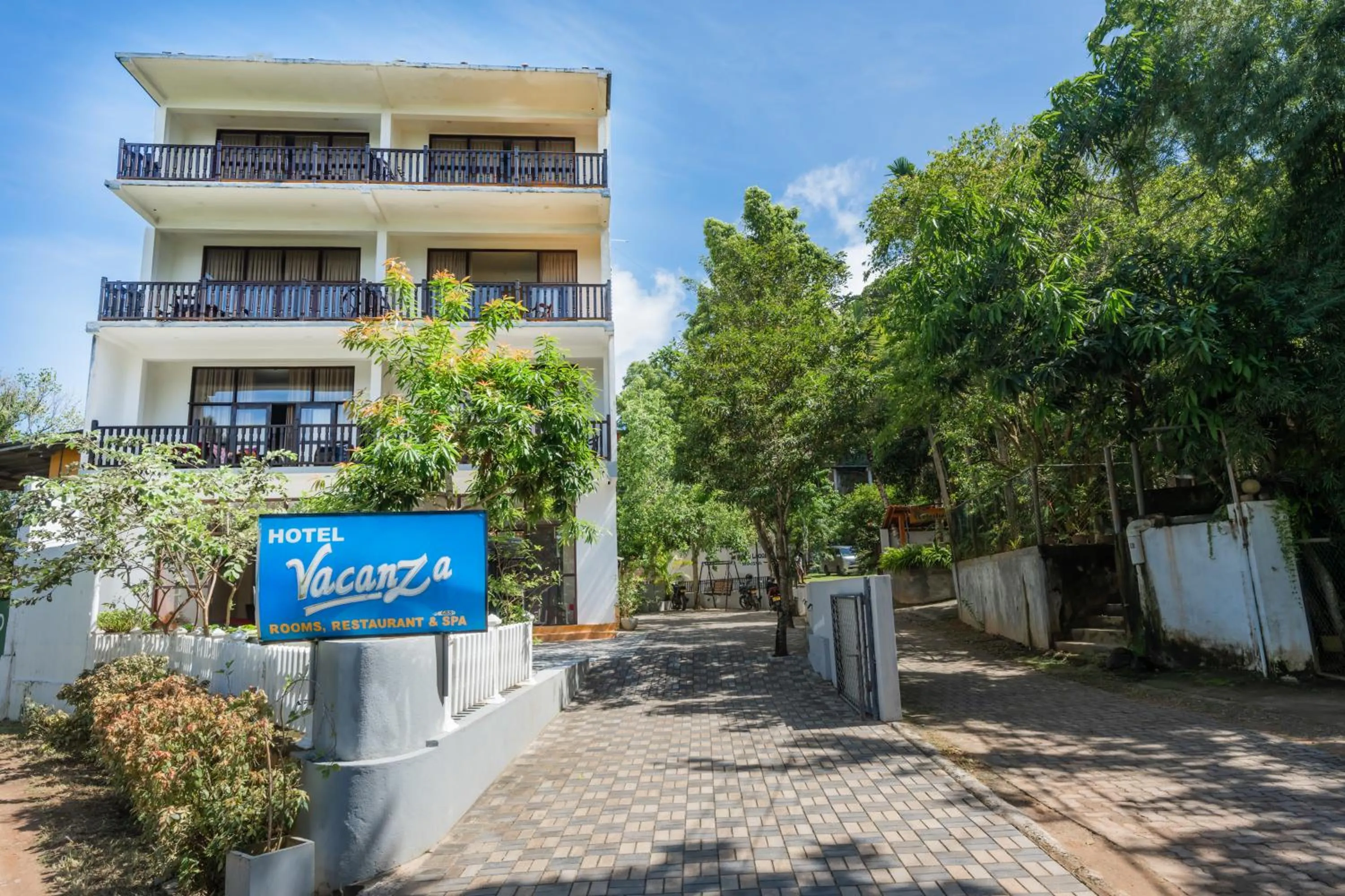 Property building in Hotel Vacanza