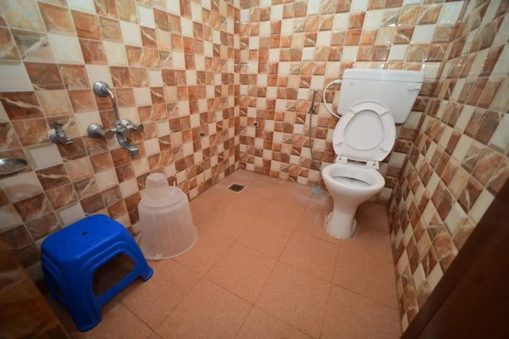 Shower in SIPAYI RESORT COORG