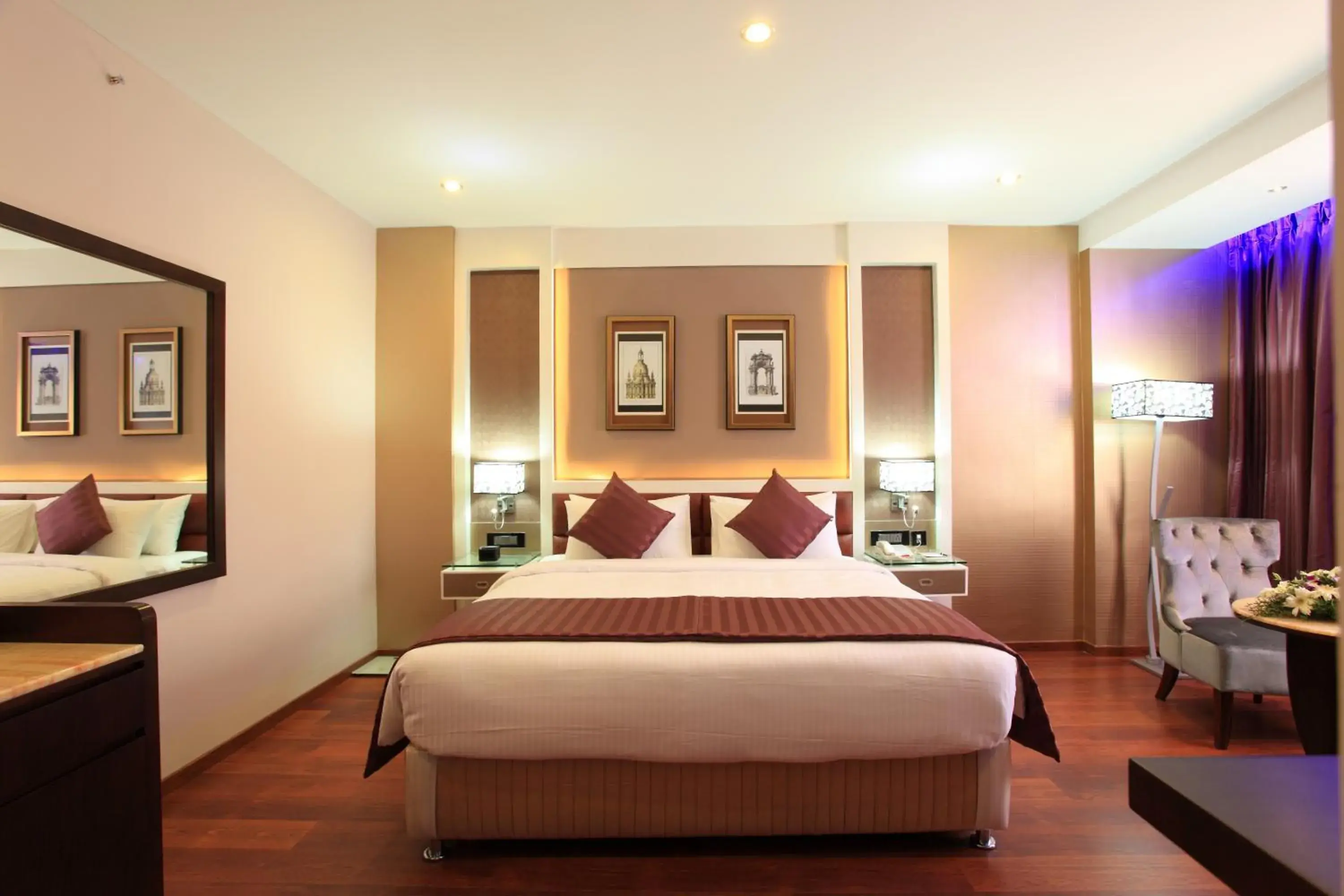 Deluxe Double or Twin Room - single occupancy in The Pgs Vedanta Deluxe Double or Twin Room - single occupancy in The Pgs Vedanta