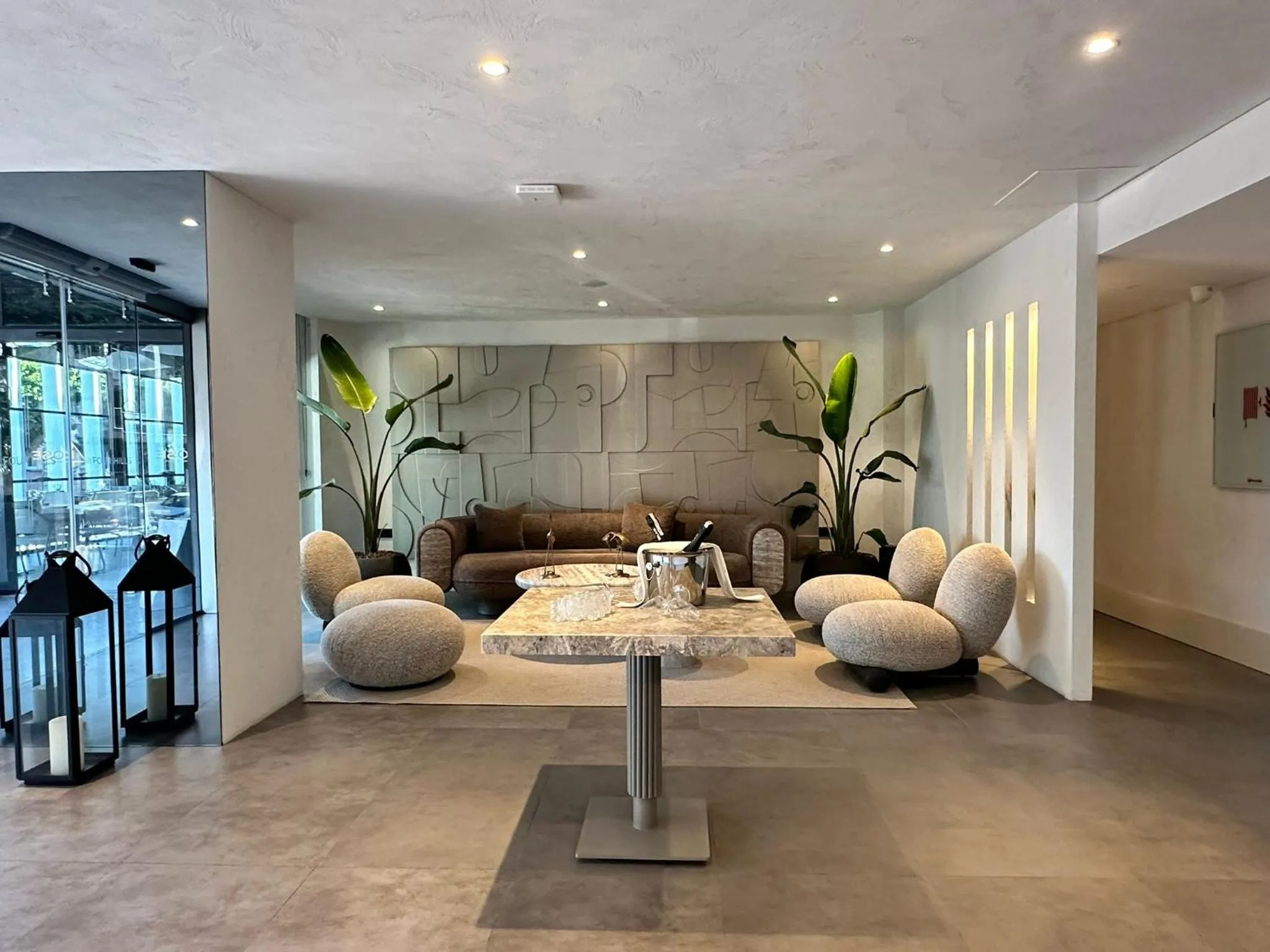 Lobby or reception in Four Hills Hotel