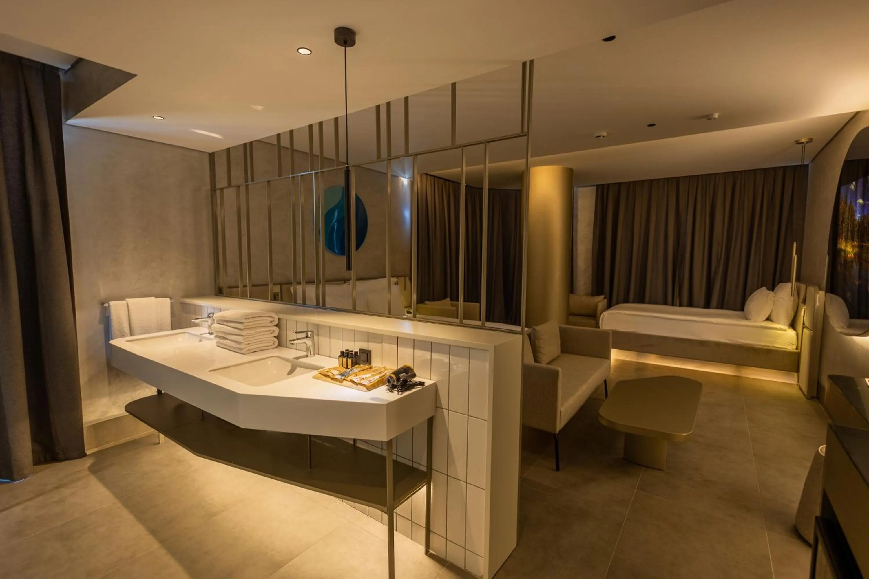 Bed in Four Hills Hotel