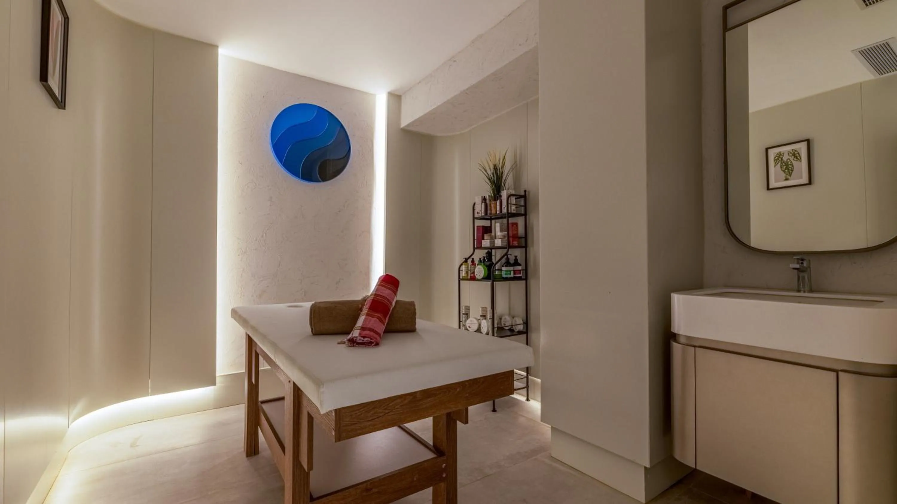 Massage in Four Hills Hotel