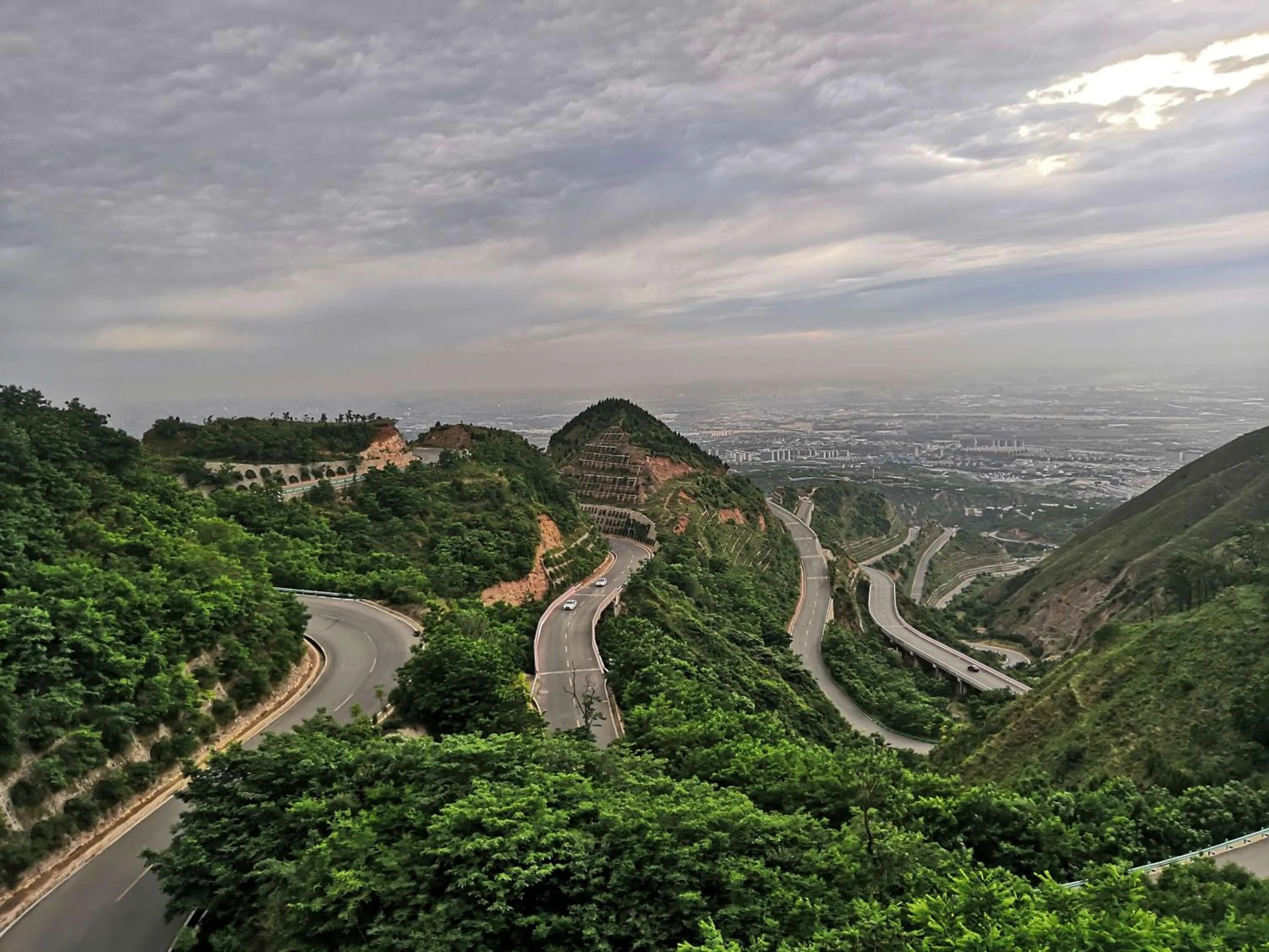 Nearby landmark, Bird's-eye View in Angsana Xian Lintong Hotel