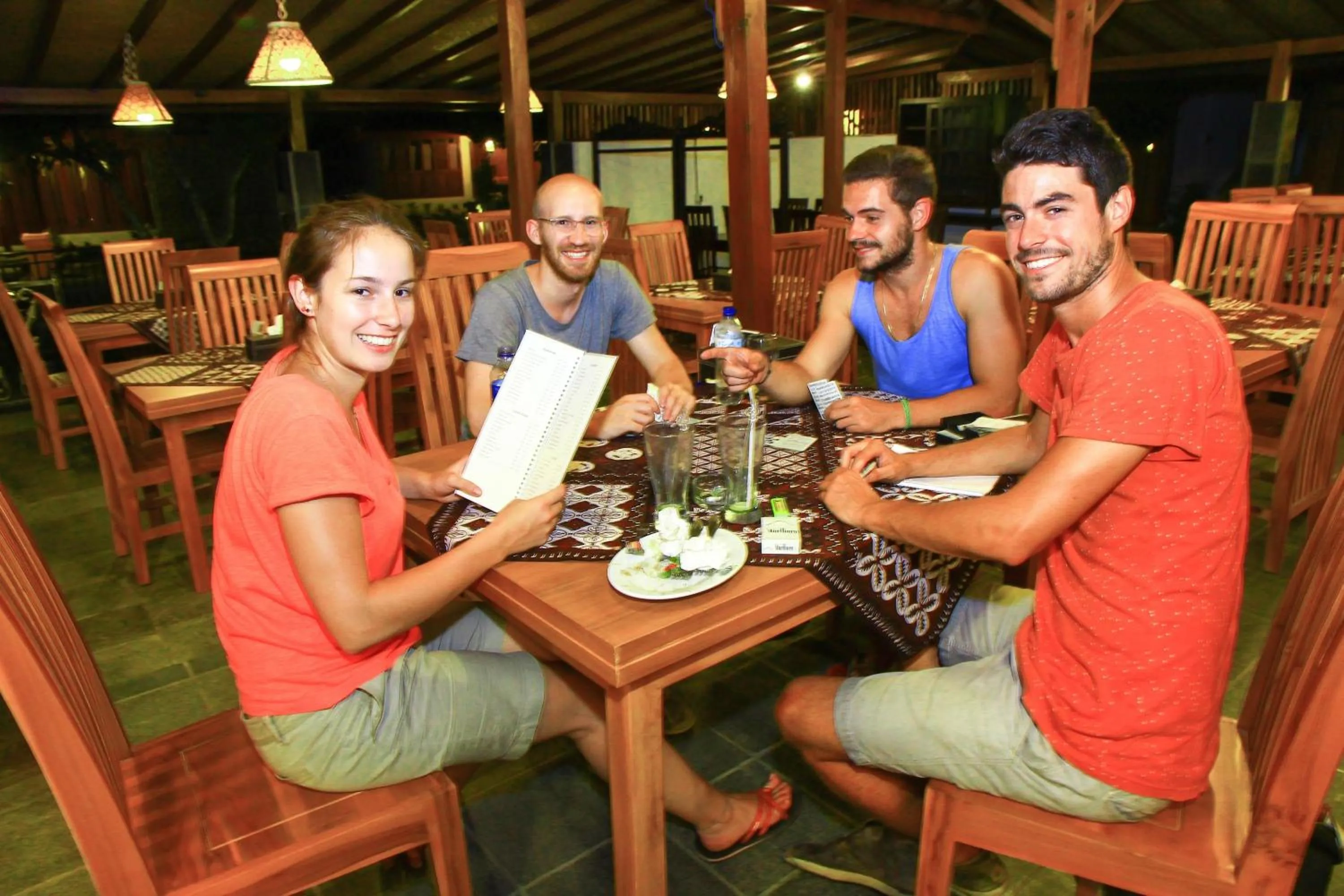 Restaurant/places to eat in The Nalaya Hotel & Resto