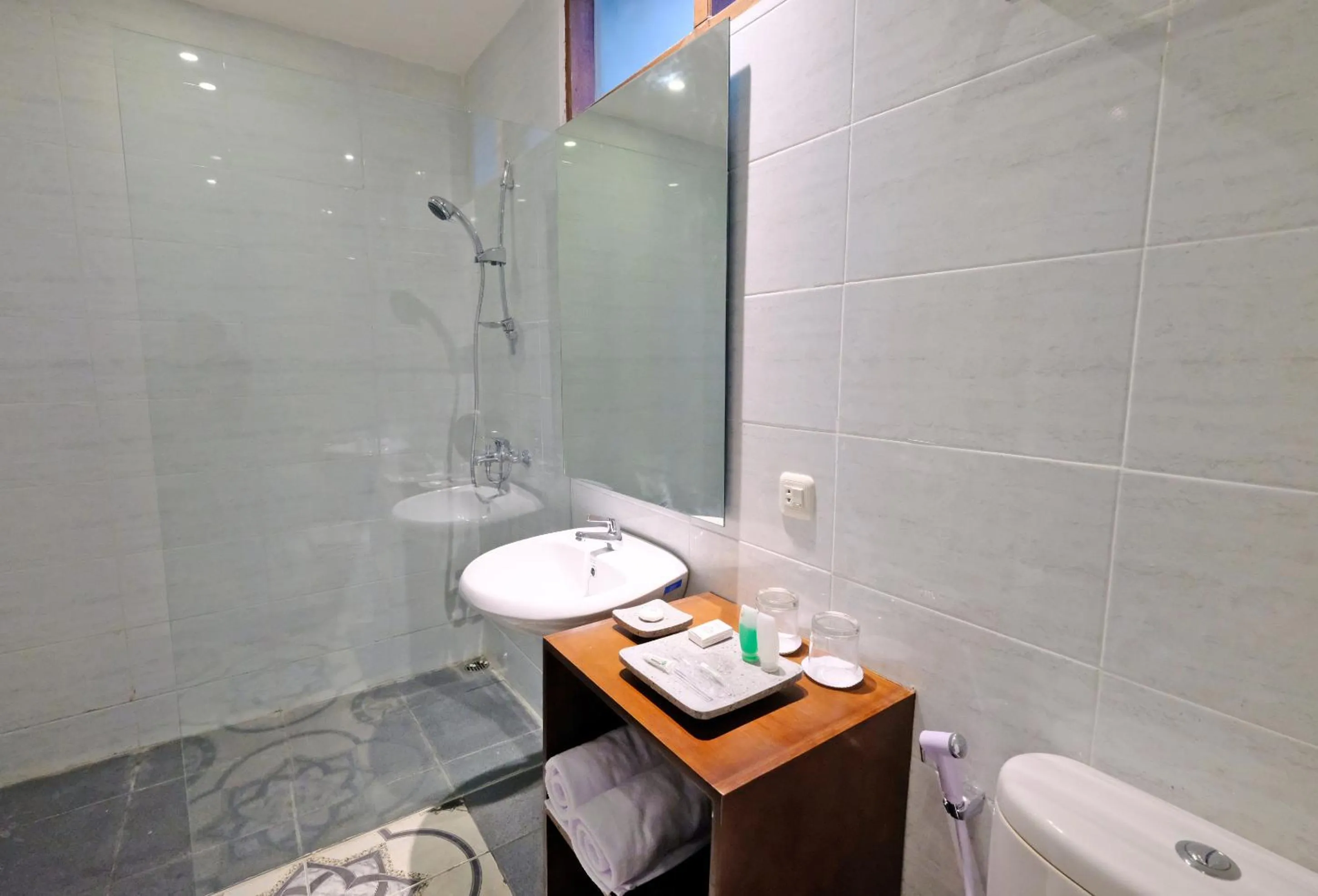 Bathroom in The Nalaya Hotel & Resto