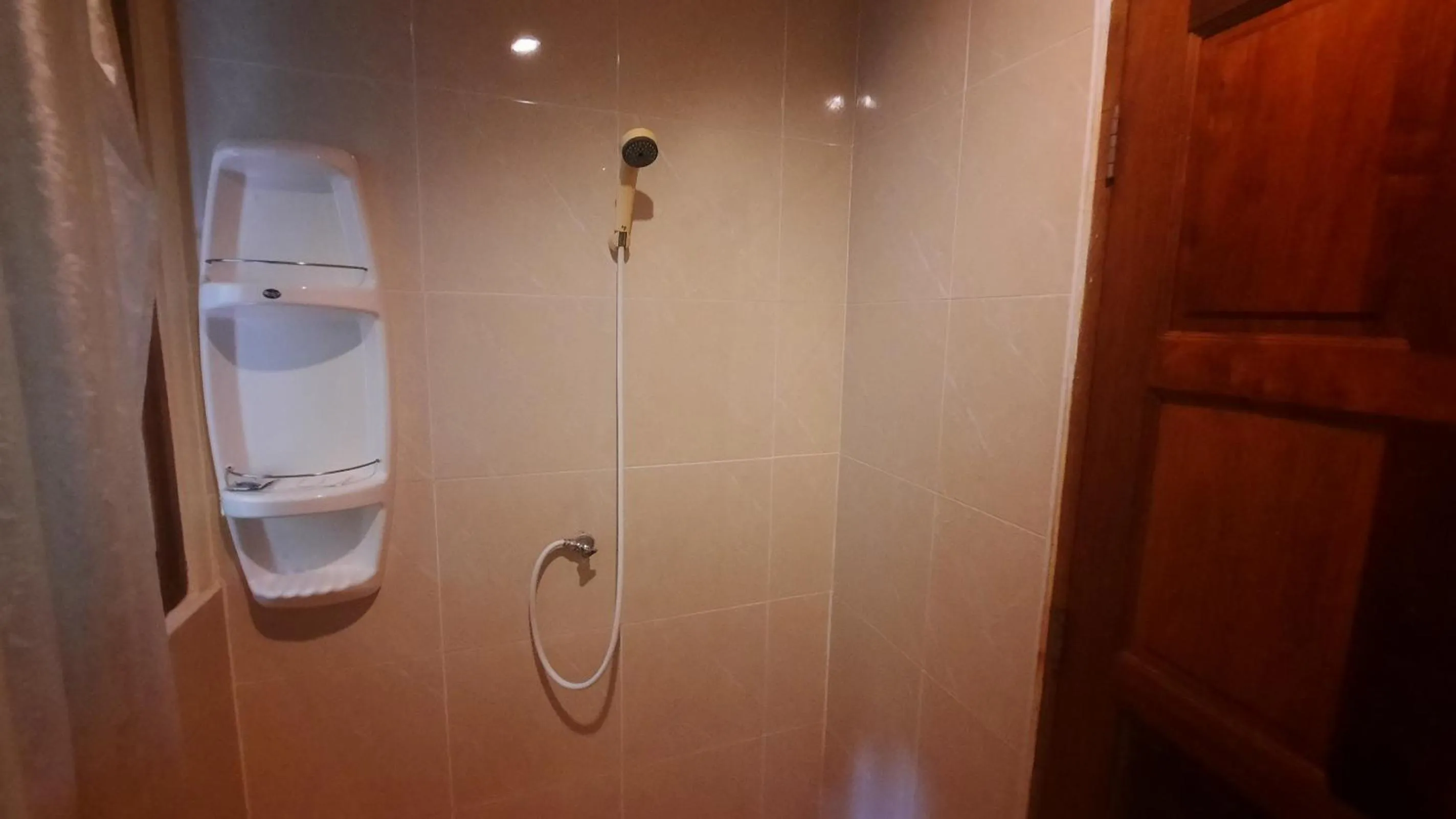 Hin Wong Apartments Dive & Snorkel Resort