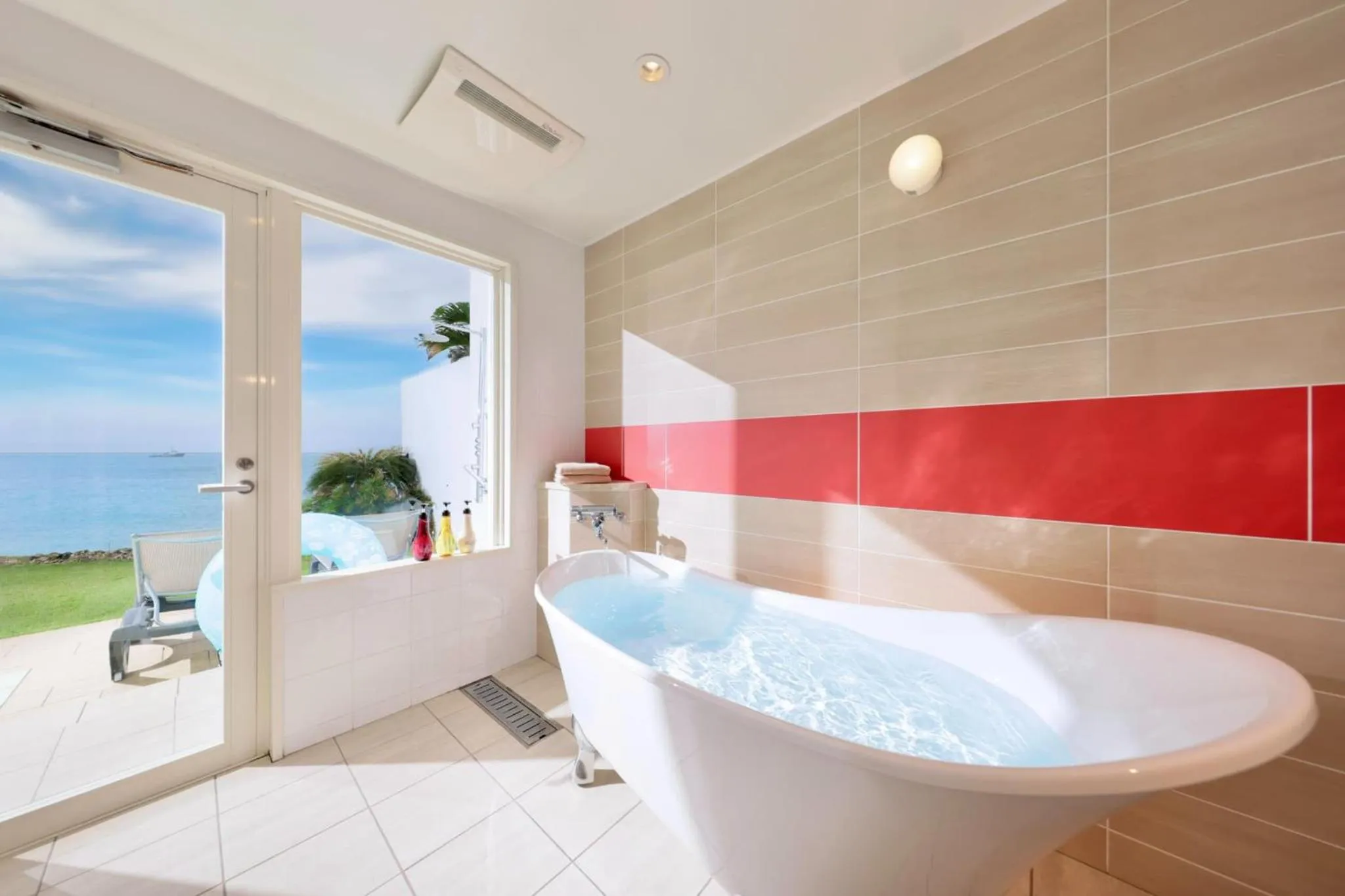 Crystal Villa Miyakojima Sunayama Beach