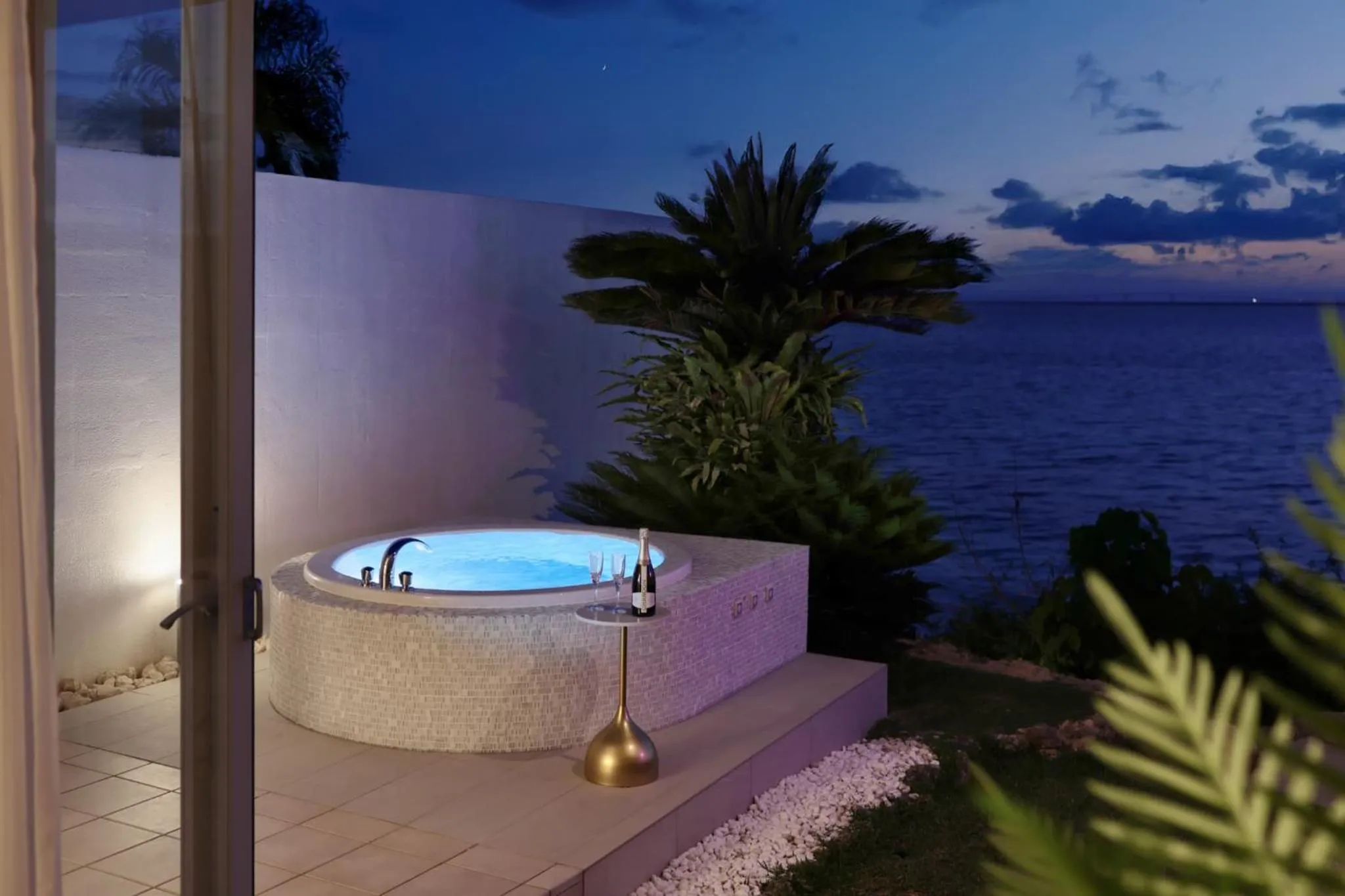 Crystal Villa Miyakojima Sunayama Beach