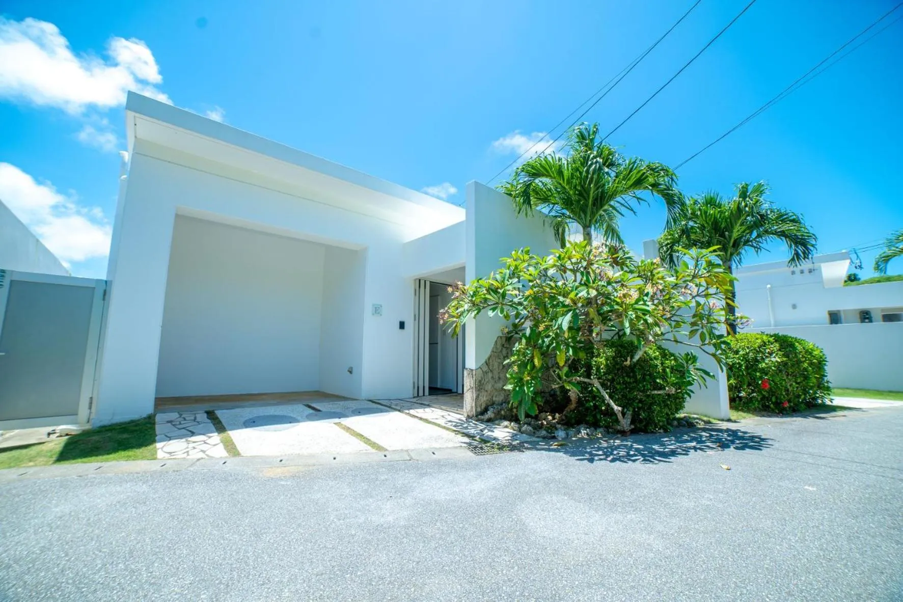 Crystal Villa Miyakojima Sunayama Beach