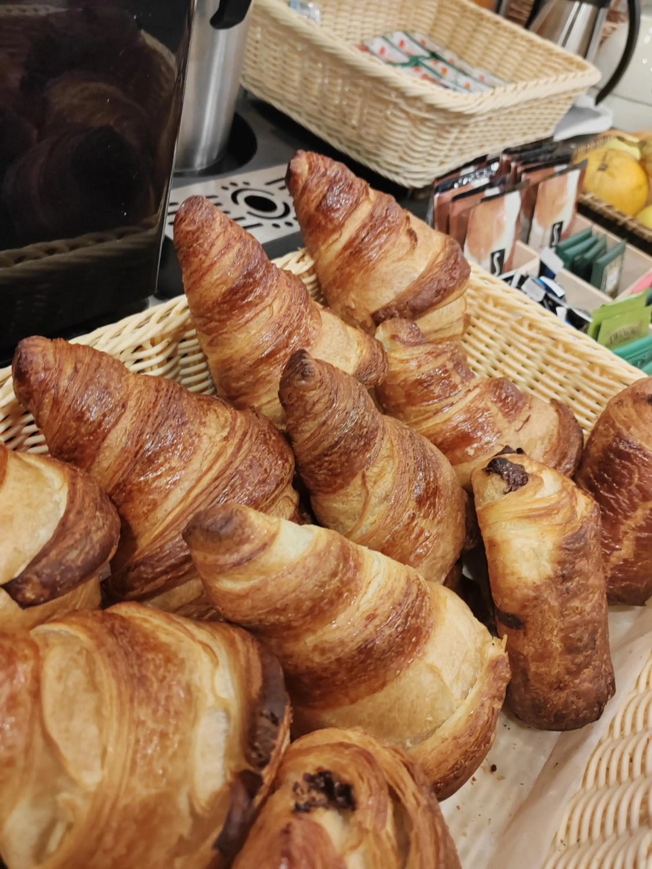 Breakfast in Hôtel Au Grand Duquesne