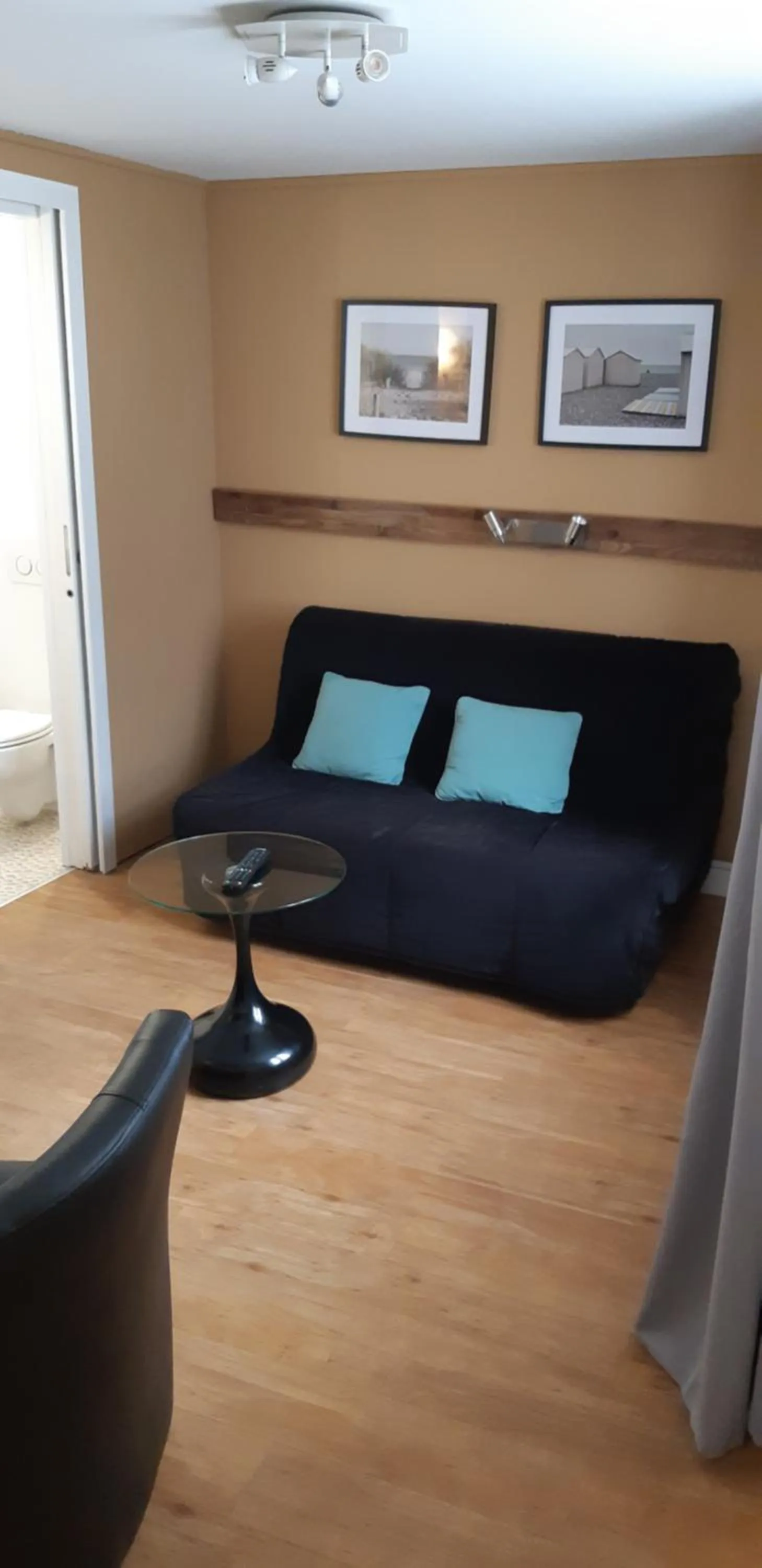 Seating area, Bed in Hôtel Au Grand Duquesne