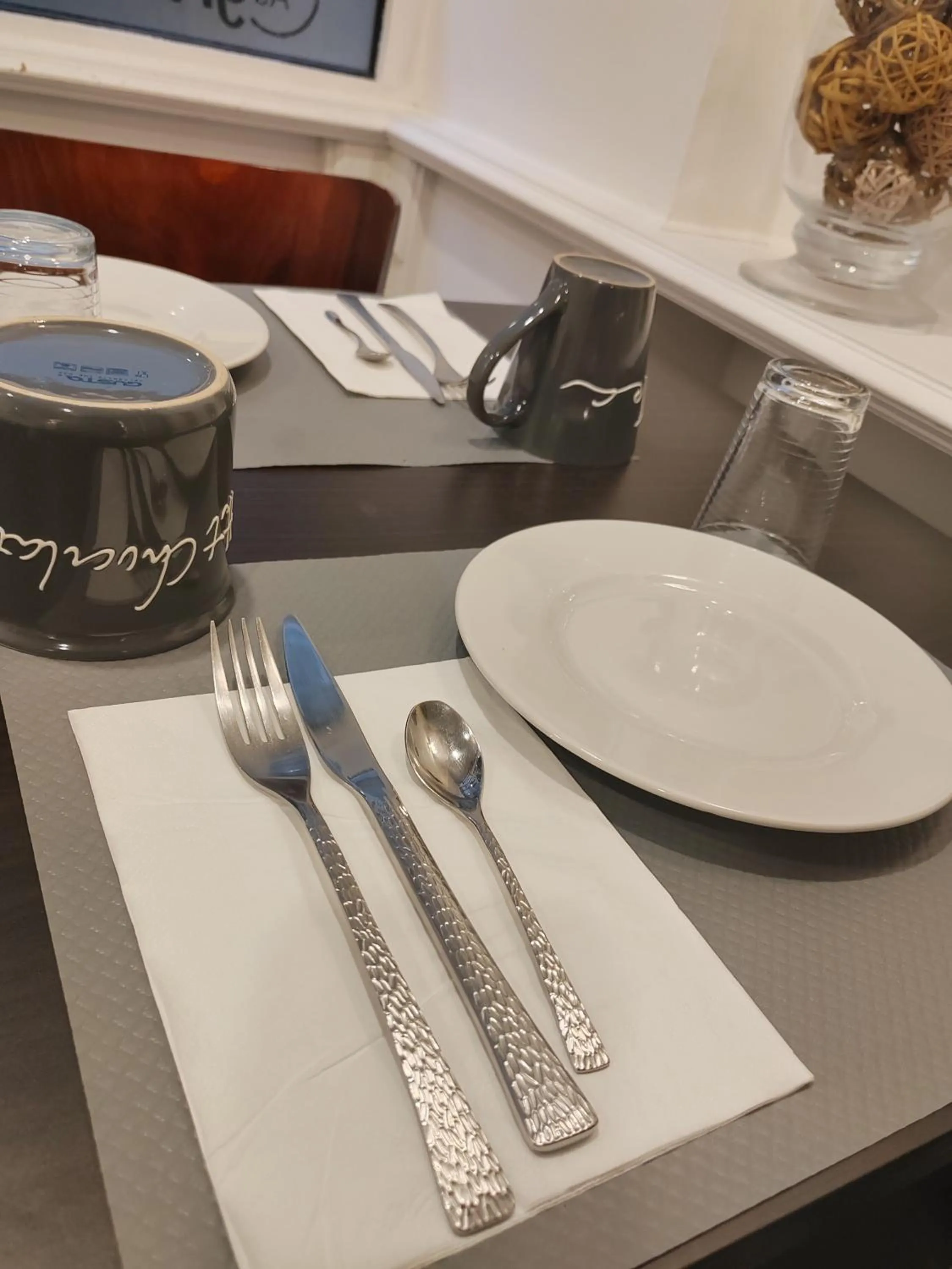 Breakfast in Hôtel Au Grand Duquesne