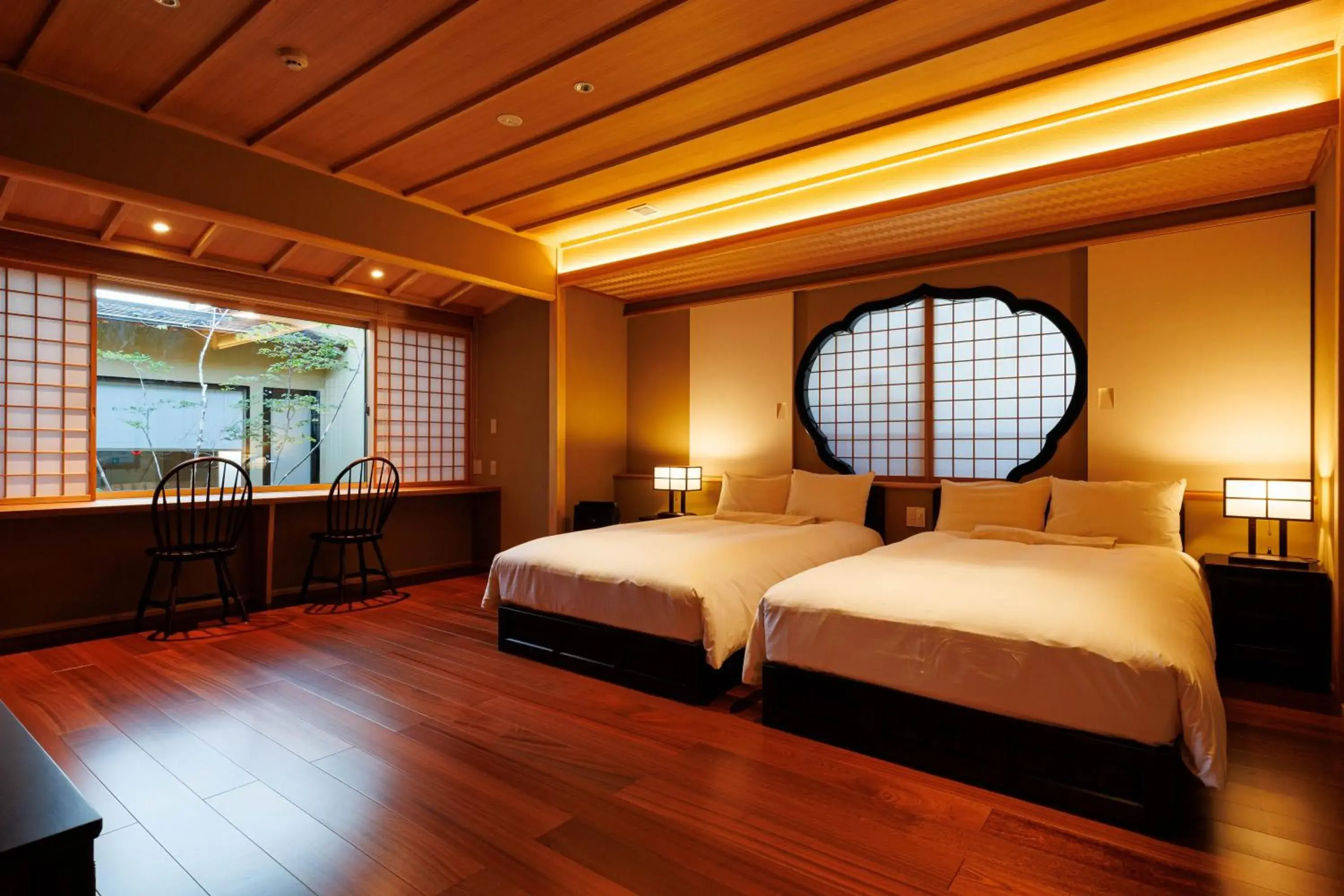 Twin Room with Private External Bathroom - single occupancy in Shoraiso Twin Room with Private External Bathroom - single occupancy in Shoraiso