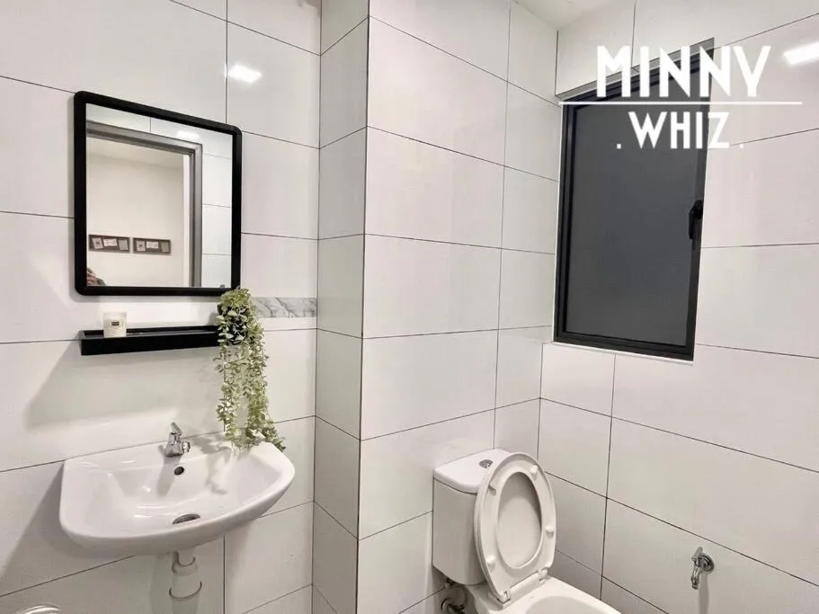 Couple Suite Trader Garden Pool View #16