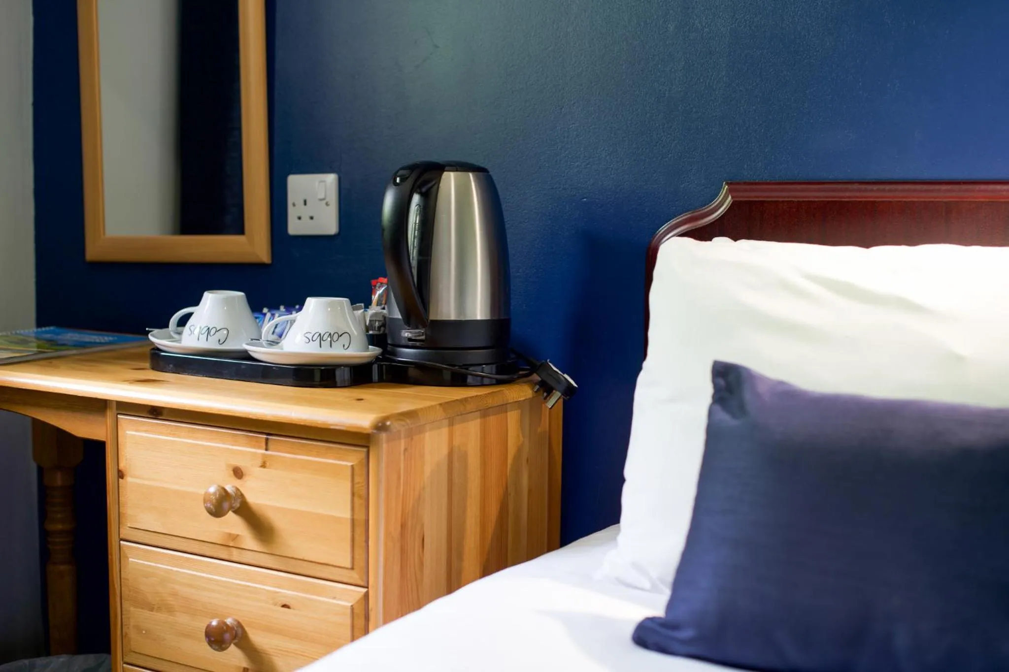 Bed in Loch Ness Drumnadrochit Hotel