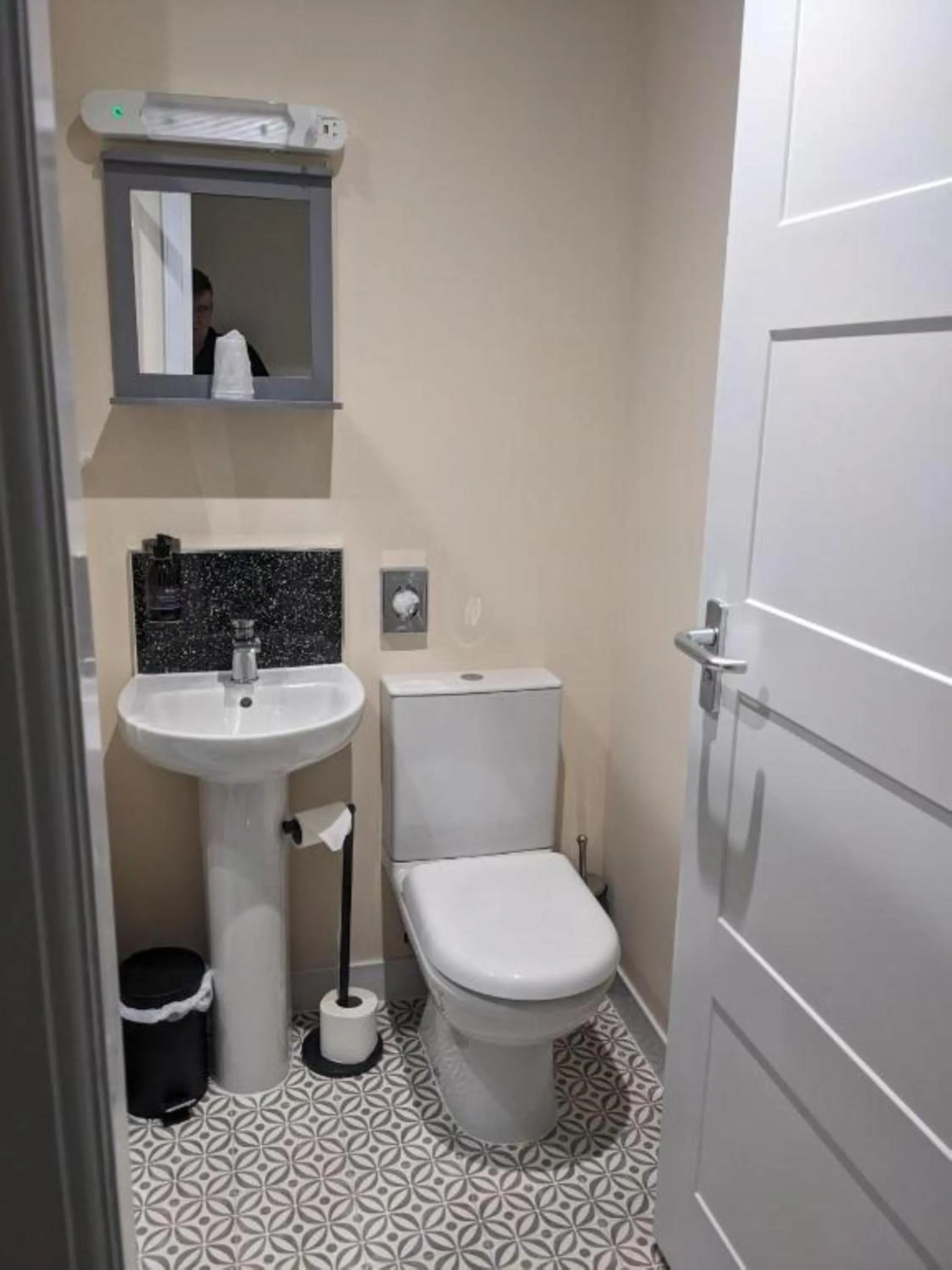 Bathroom in Loch Ness Drumnadrochit Hotel