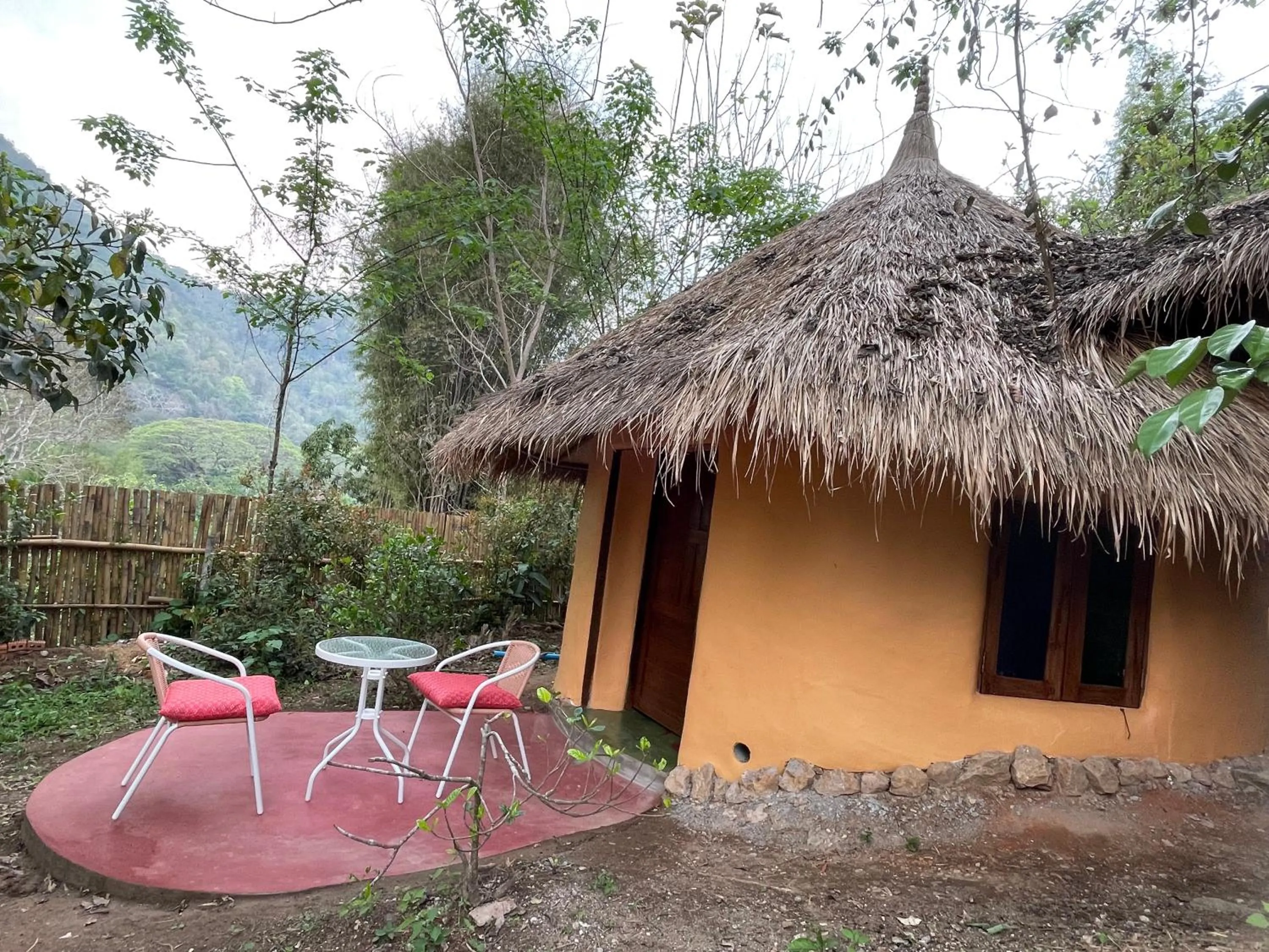 Property building in Chiang Dao Roundhouses