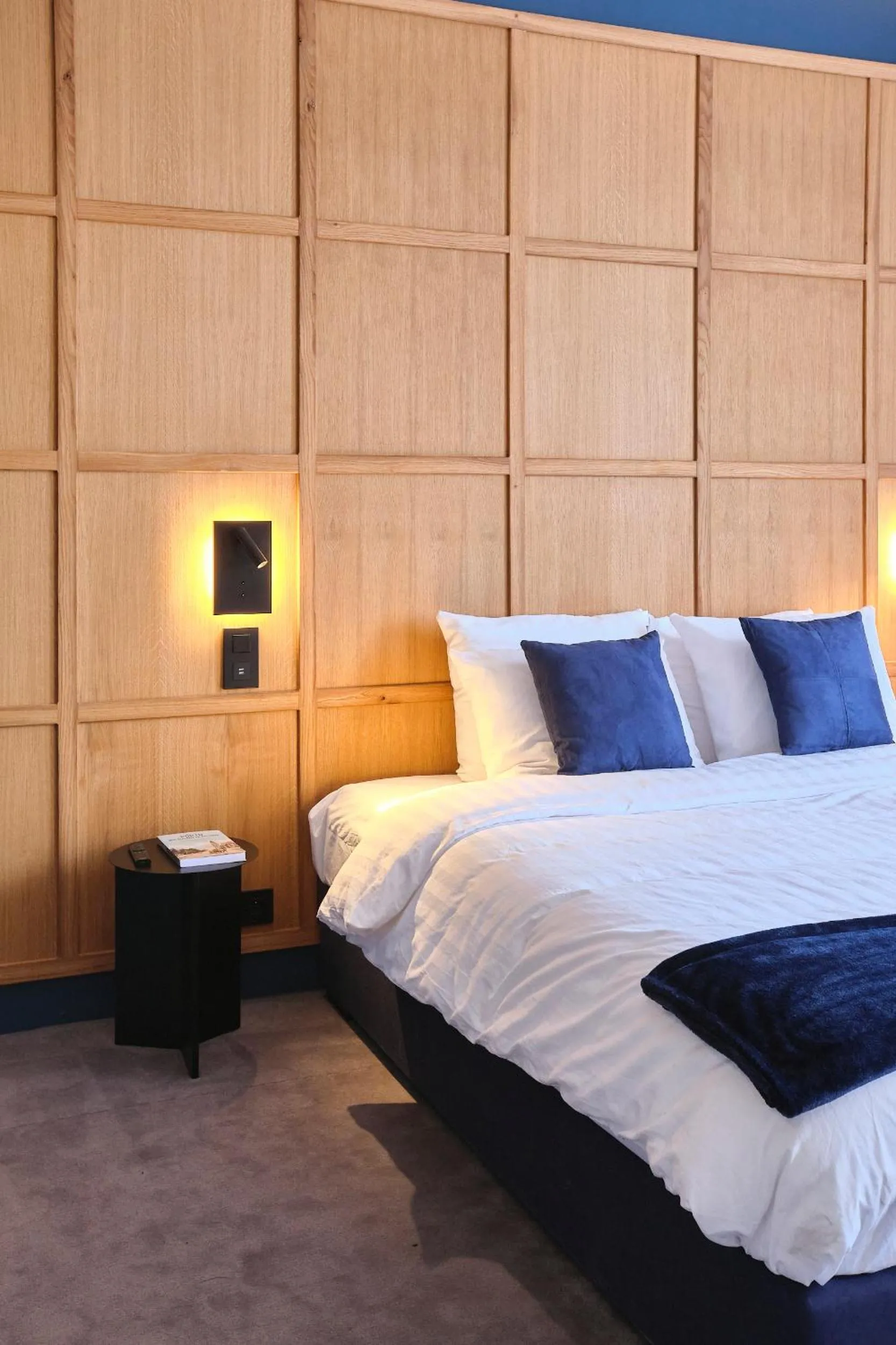 Bed in Maison Heym Bordeaux