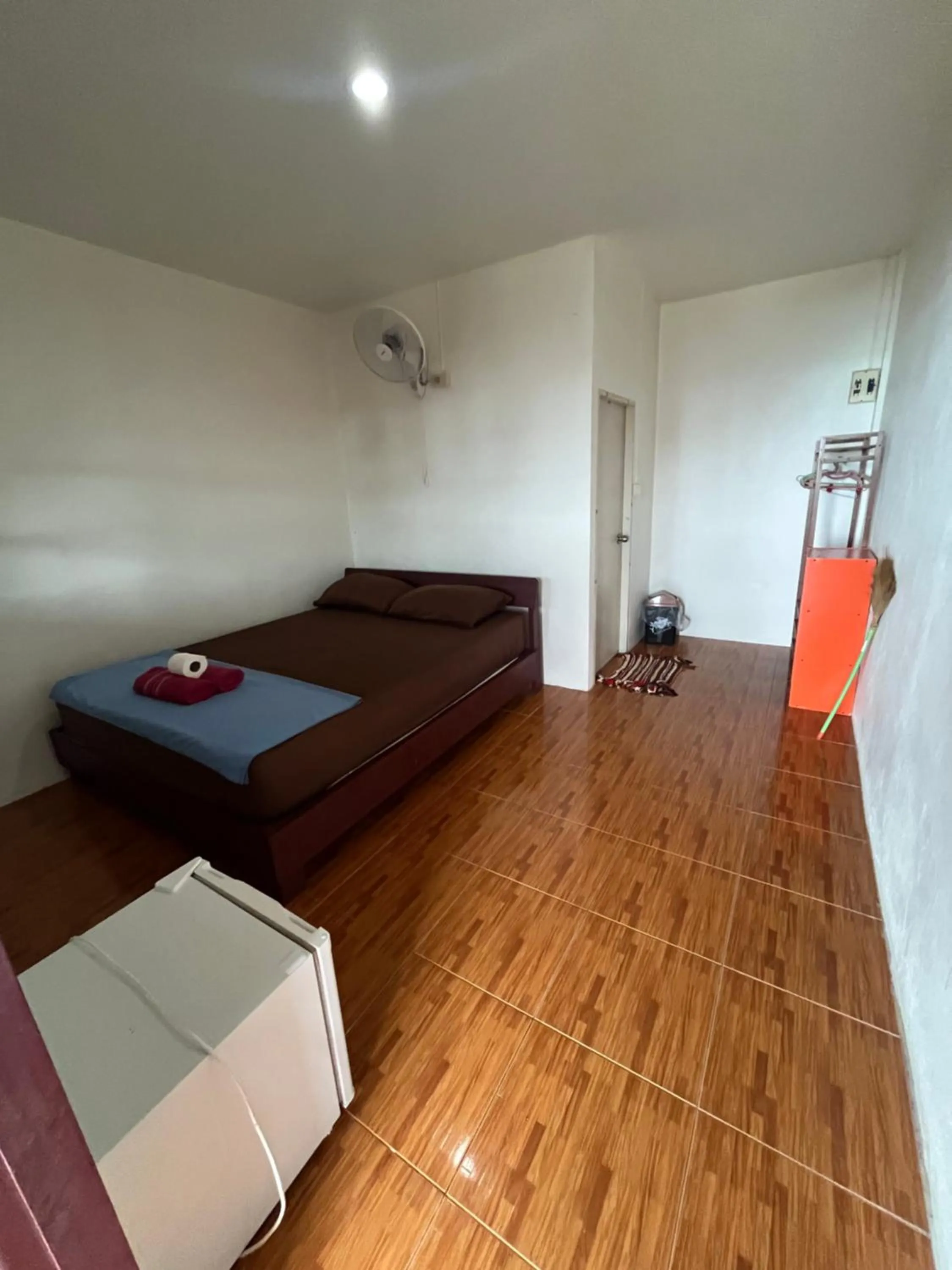 Bed in J.B.Hut Bungalows