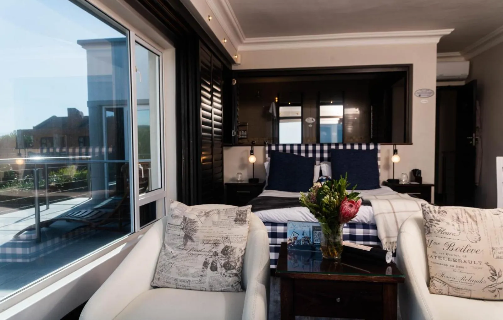 Bedroom in Head over Hills