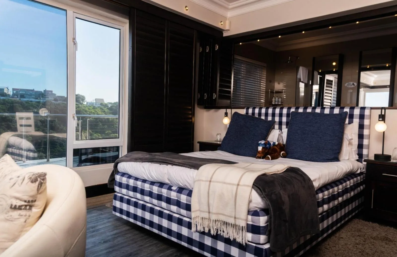 Bedroom, Bed in Head over Hills