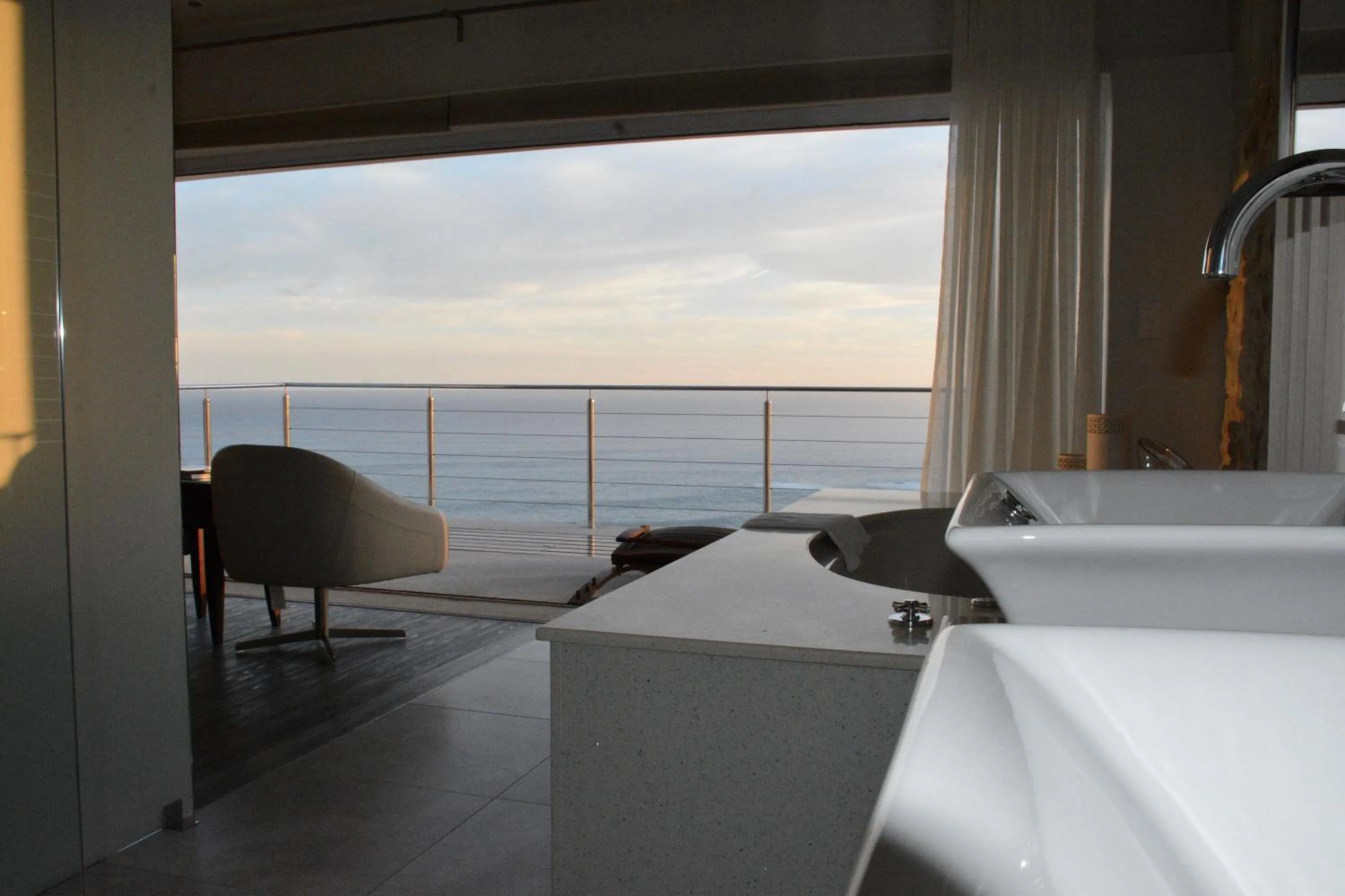 Bathroom in Head over Hills