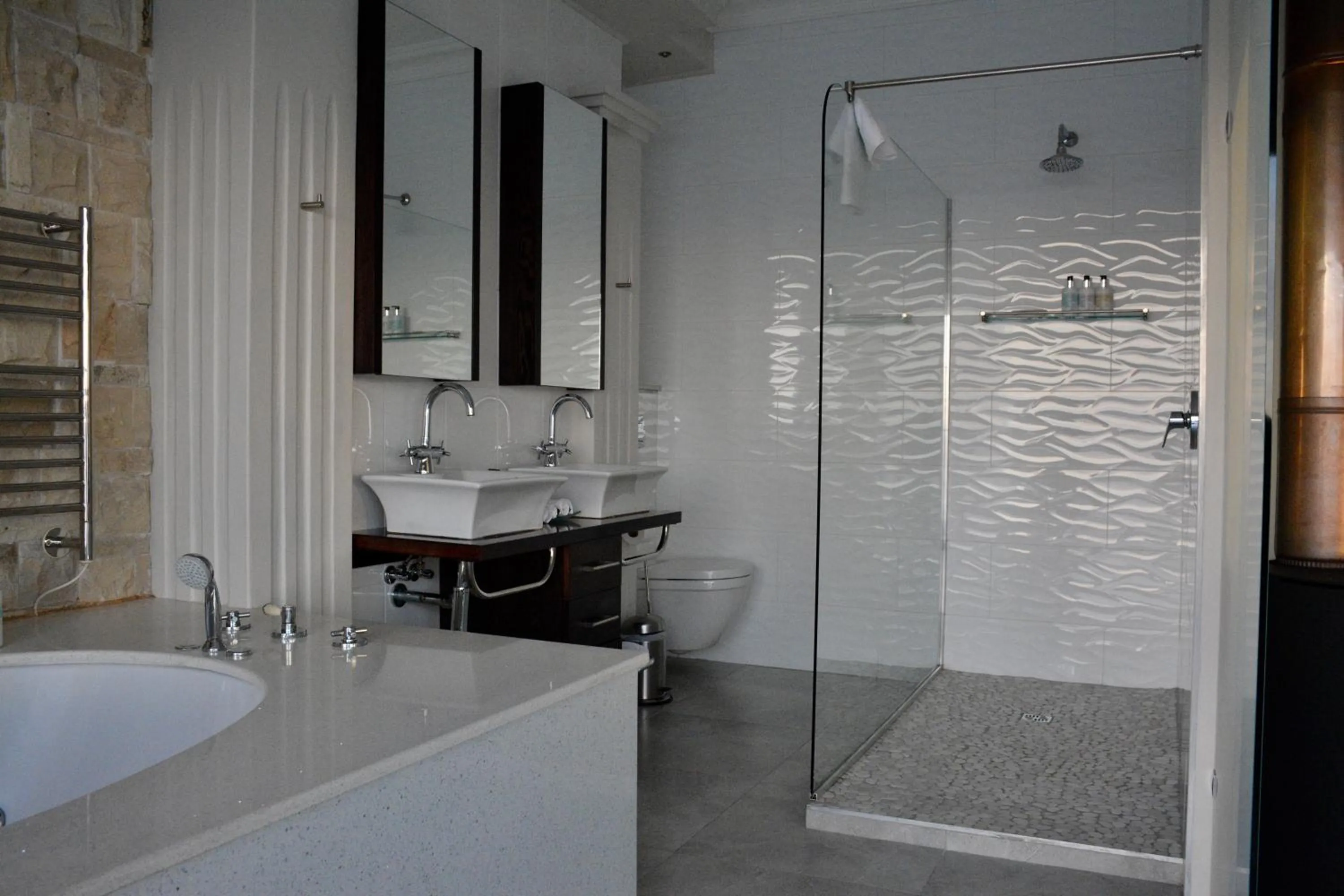 Bathroom in Head over Hills