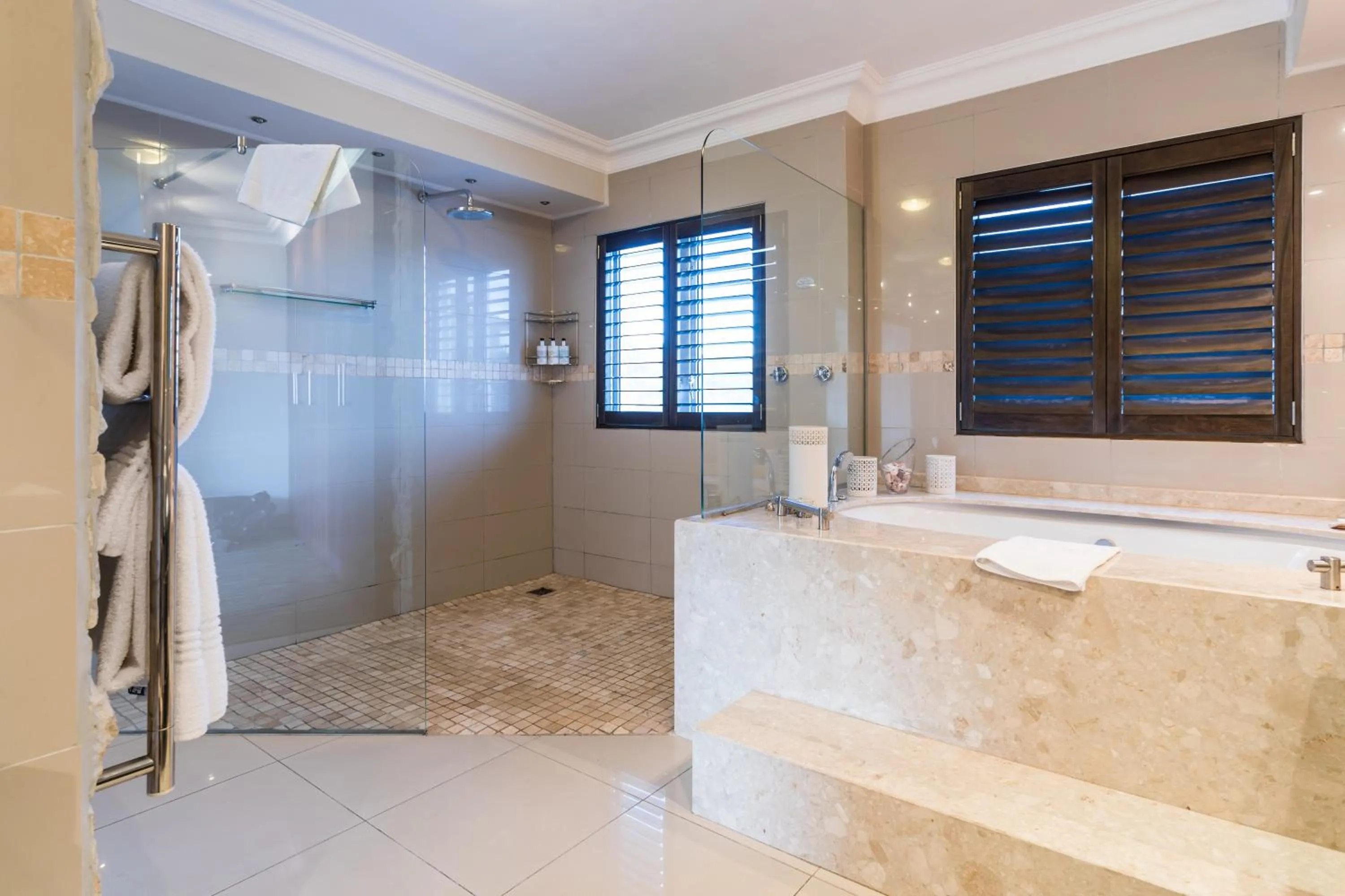 Bathroom in Head over Hills