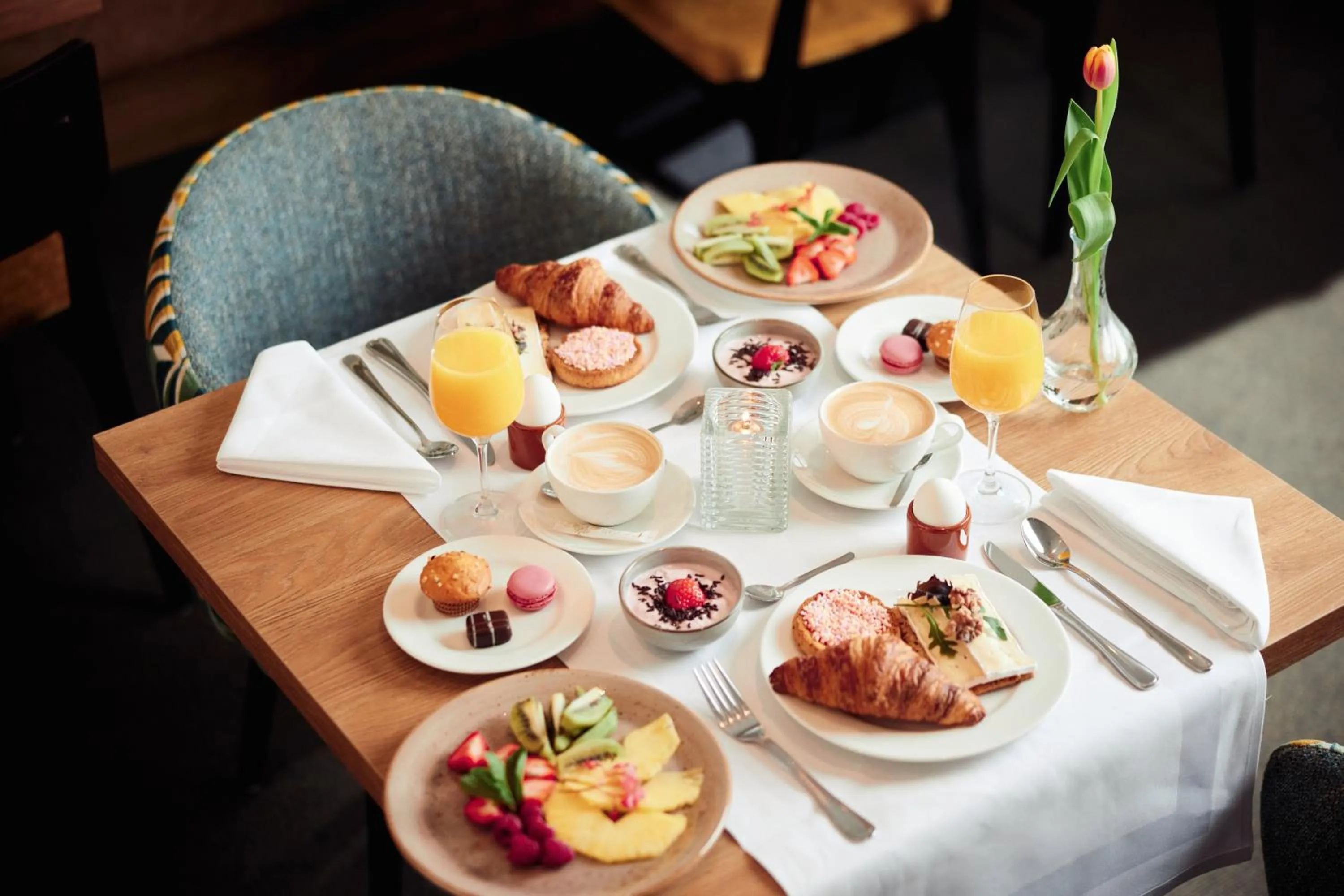 Food and drinks in Van der Valk Hotel Hilversum/ De Witte Bergen